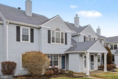 496 REVERE DRIVE SOUTHAMPTON PA 18966