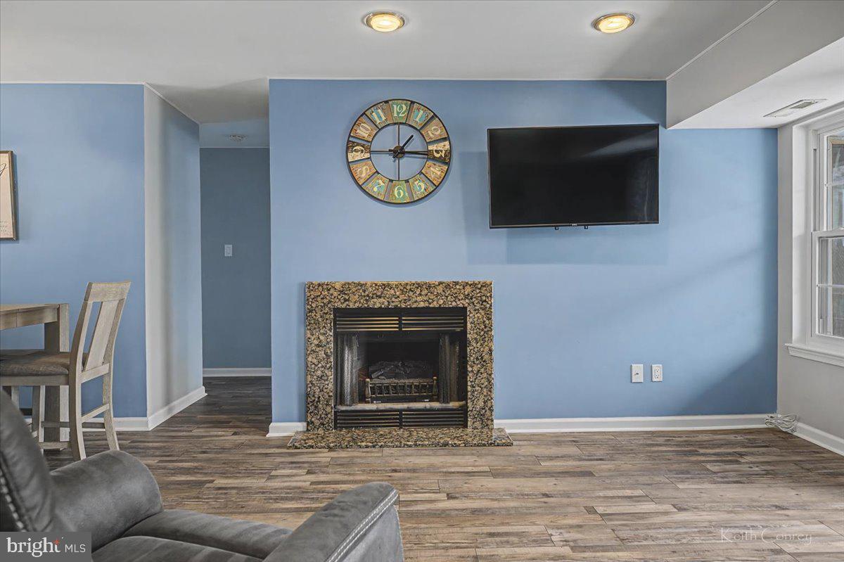 TAPESTRY - Residential