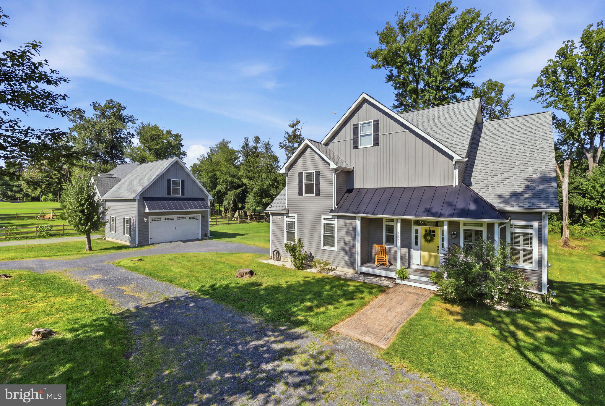 22125 WAVERLY HEIGHTS LANE