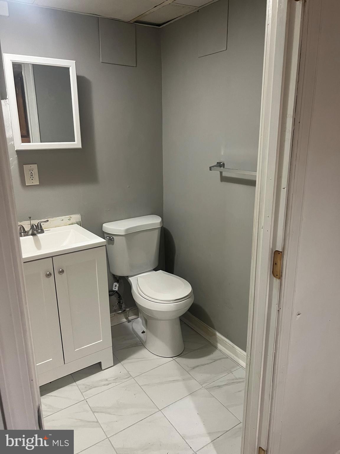 COCKEYSVILLE/HUNT VALLEY - Residential Lease