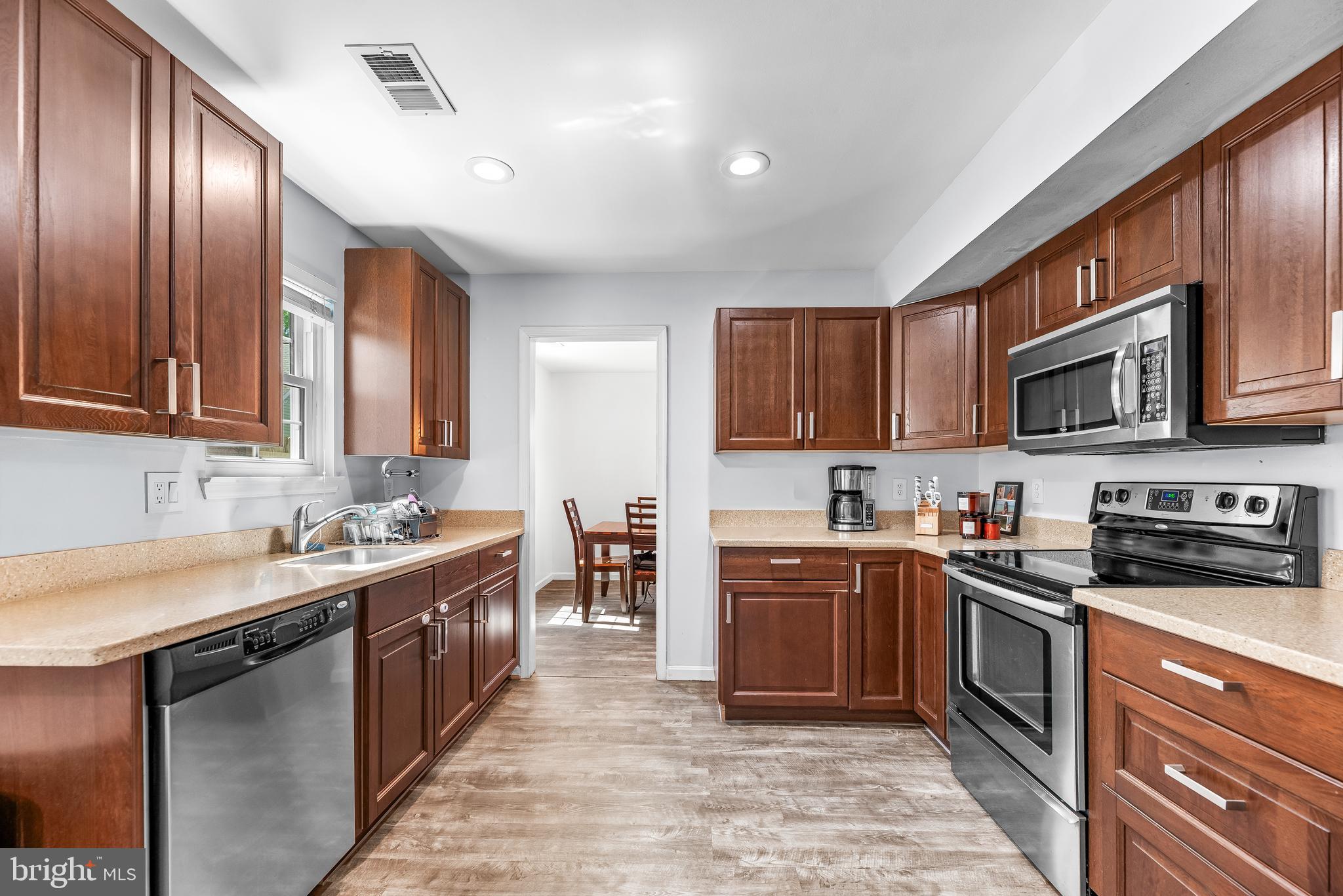 CROFTON VILLAGE - Residential