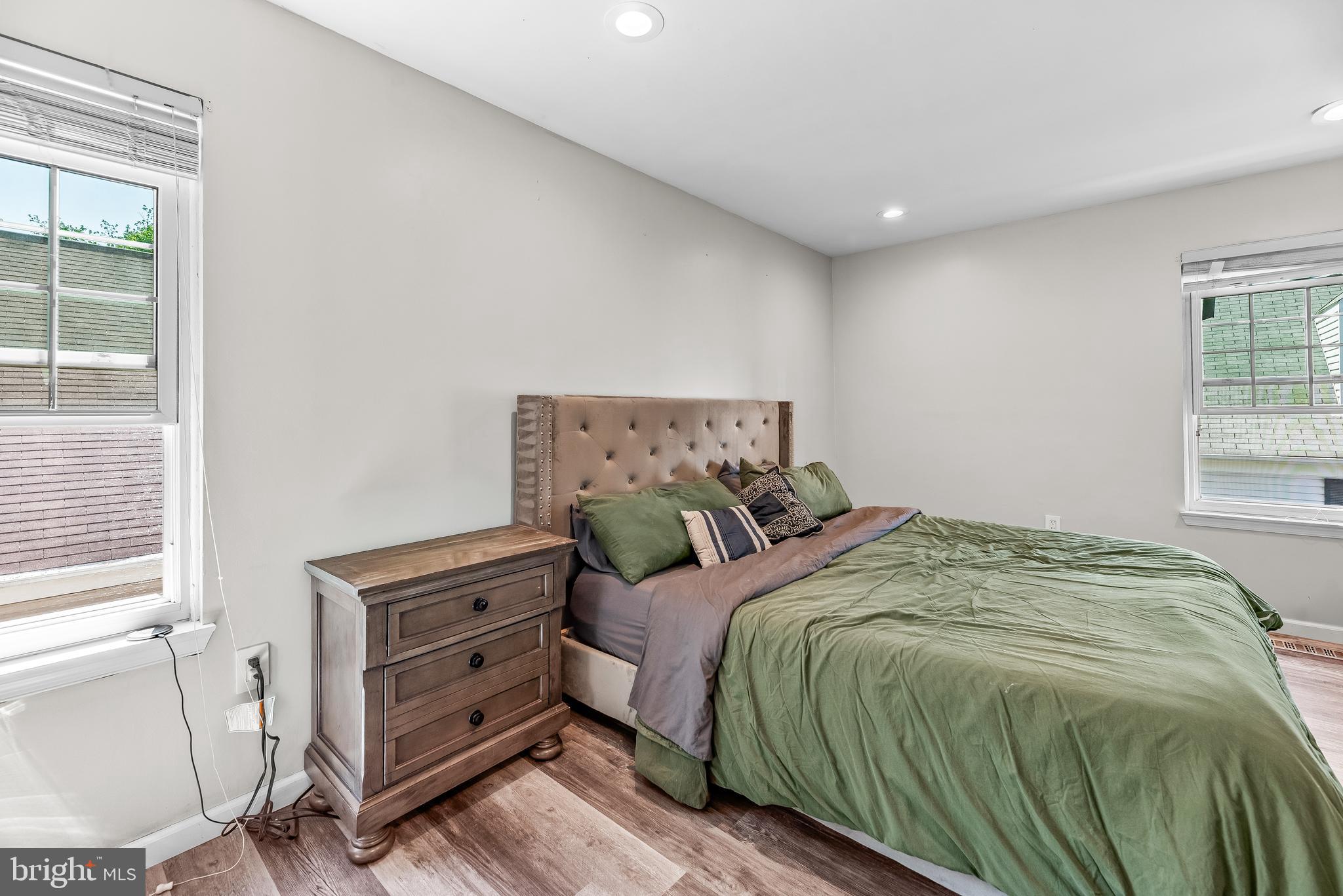 CROFTON VILLAGE - Residential