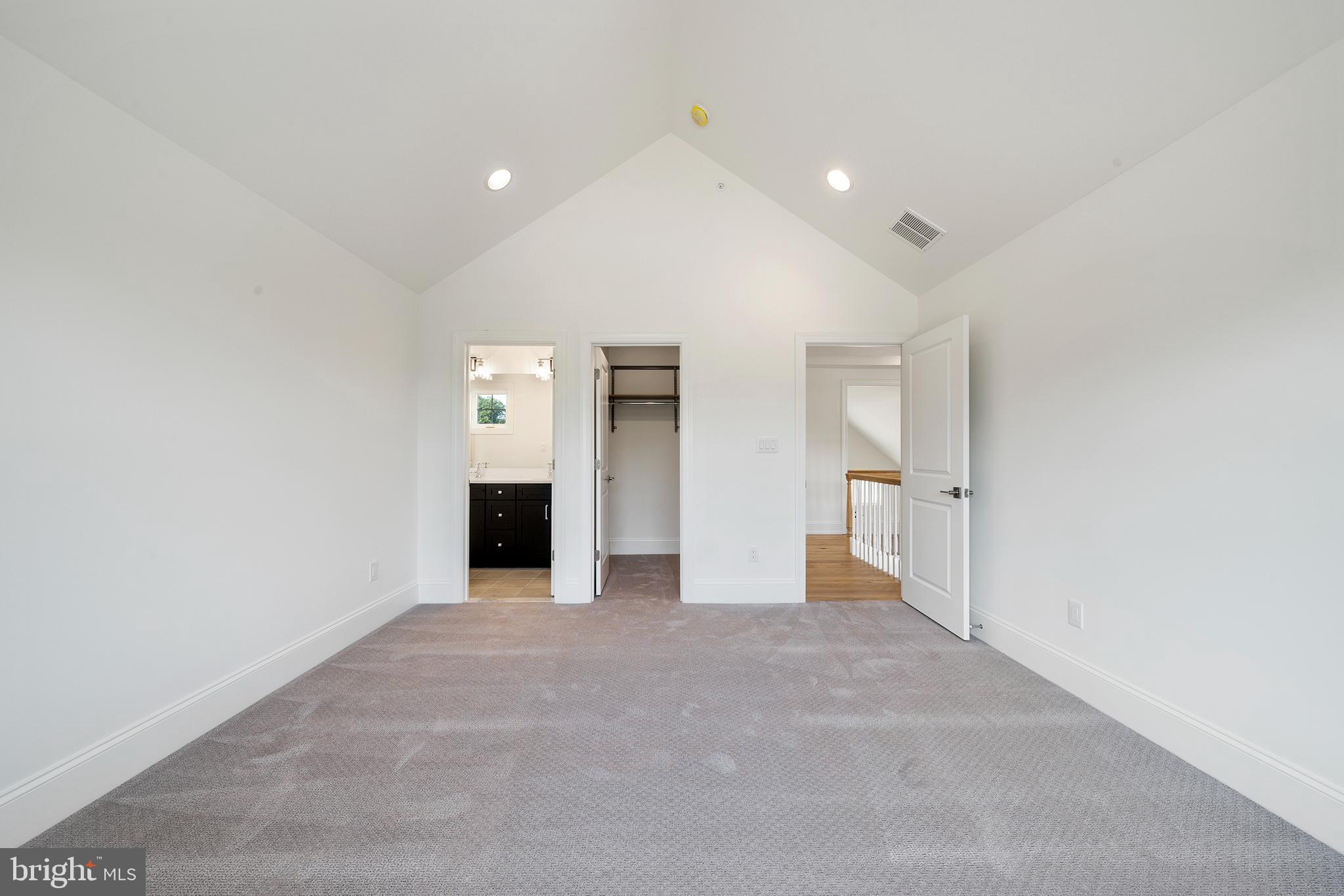 MEADOW CREEK - Residential