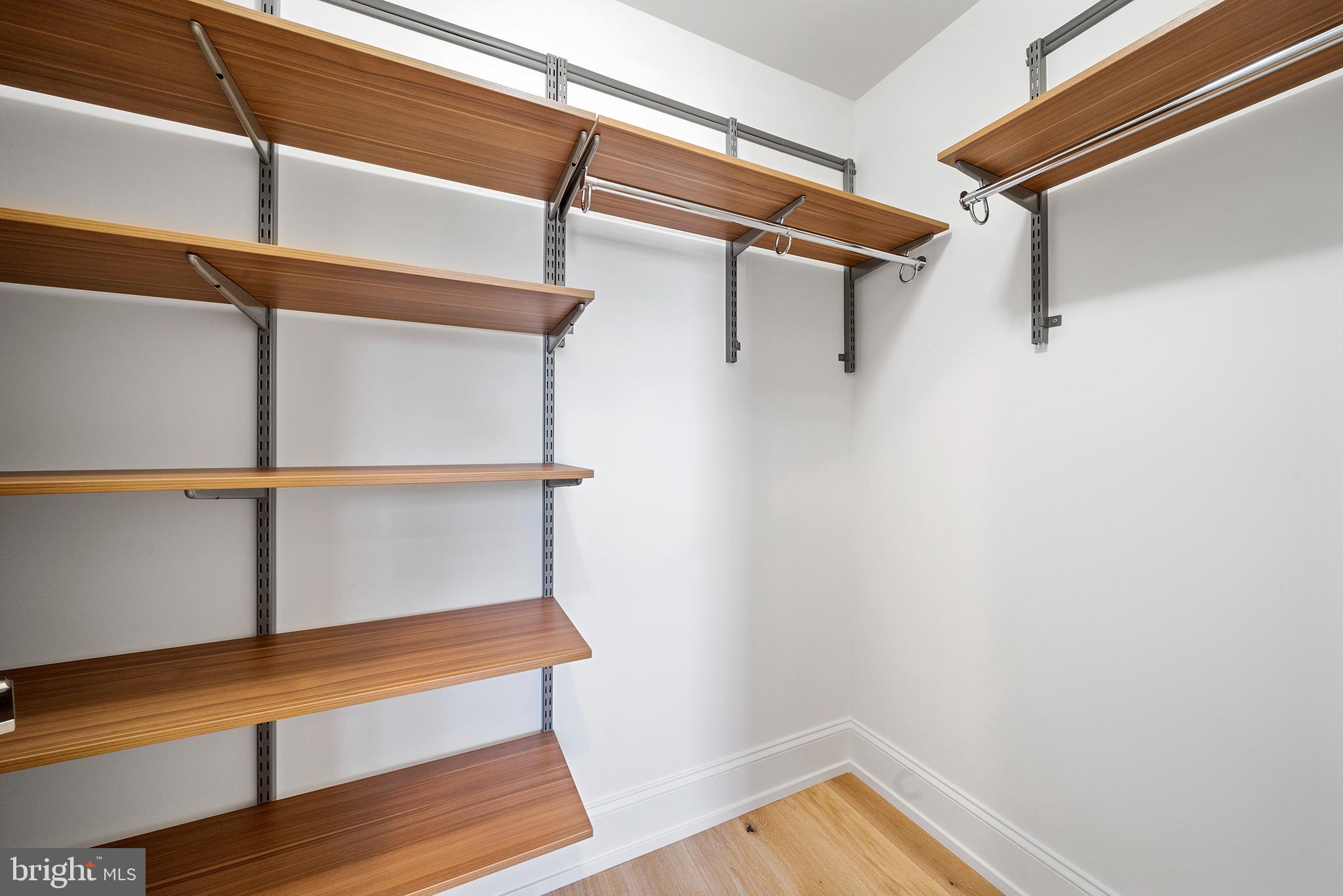 MEADOW CREEK - Residential