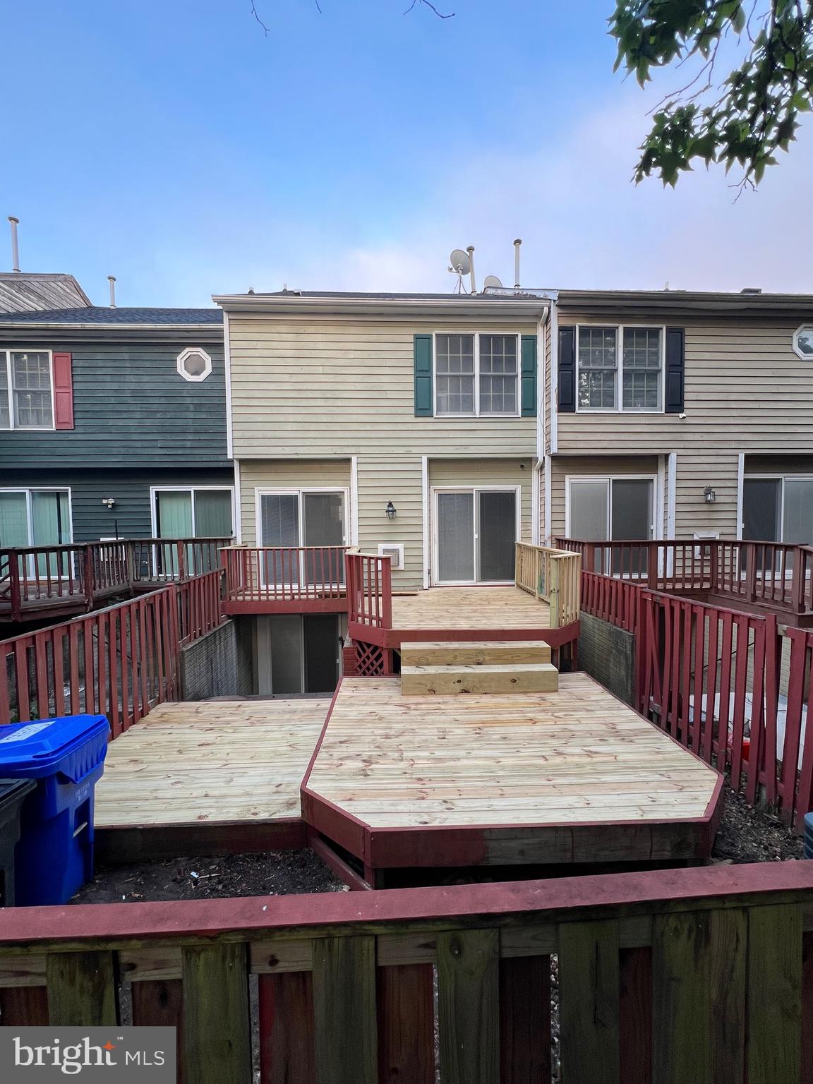 LAKEWOOD ESTATES - Residential