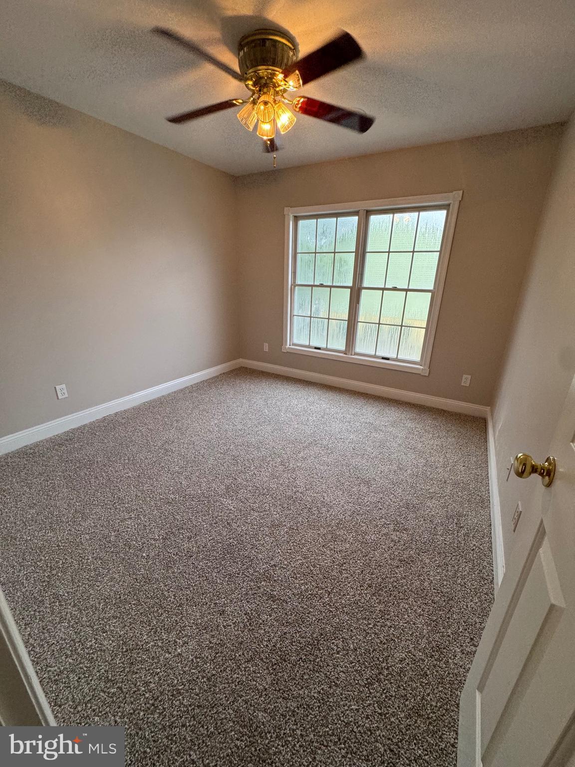 LAKEWOOD ESTATES - Residential