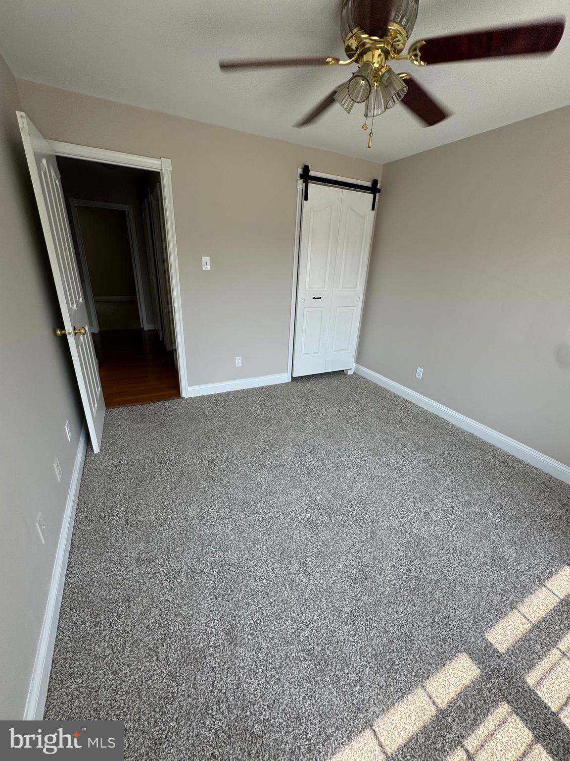 LAKEWOOD ESTATES - Residential