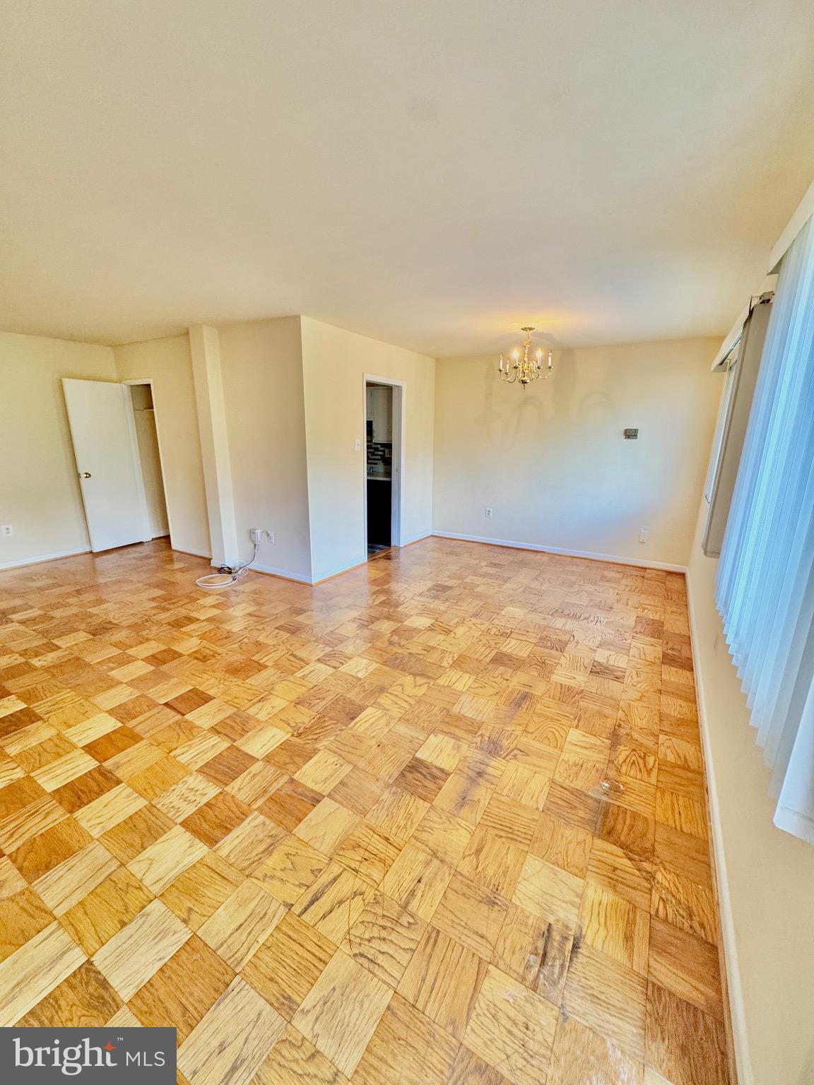 1830 COLUMBIA PIKE 115