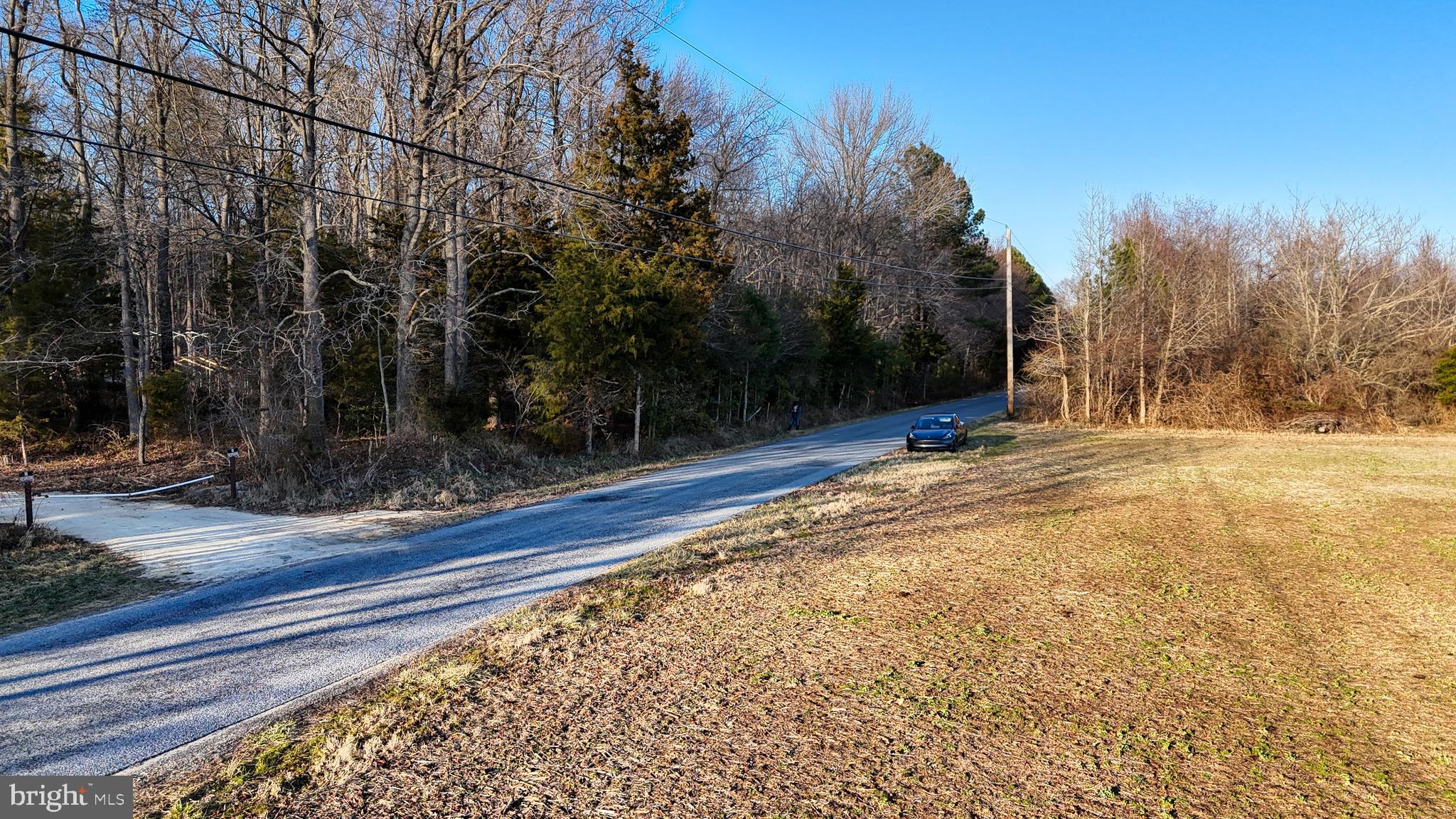 989 PICKERING BEACH ROAD