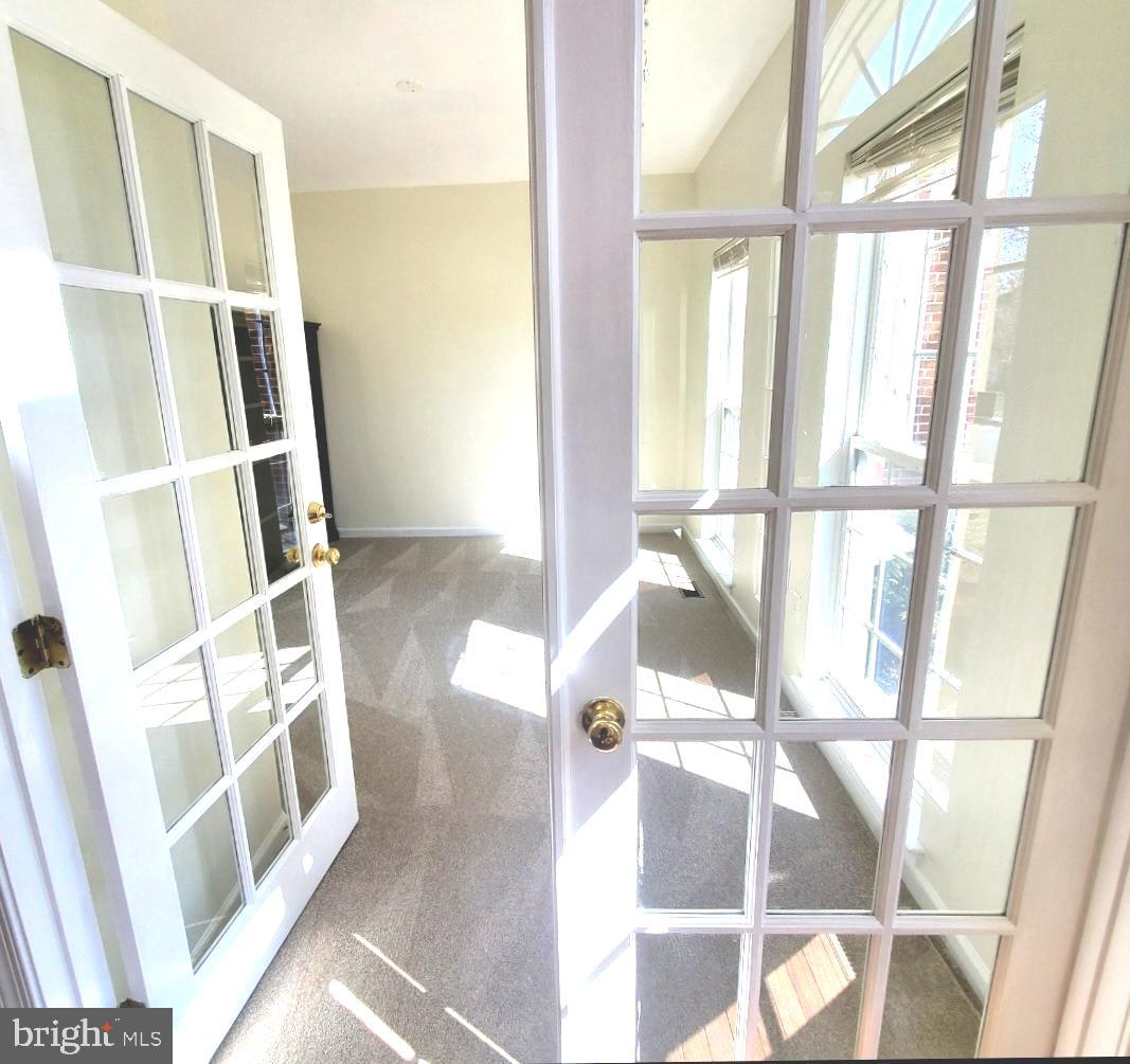 CHARLES CROSSING - Residential Lease