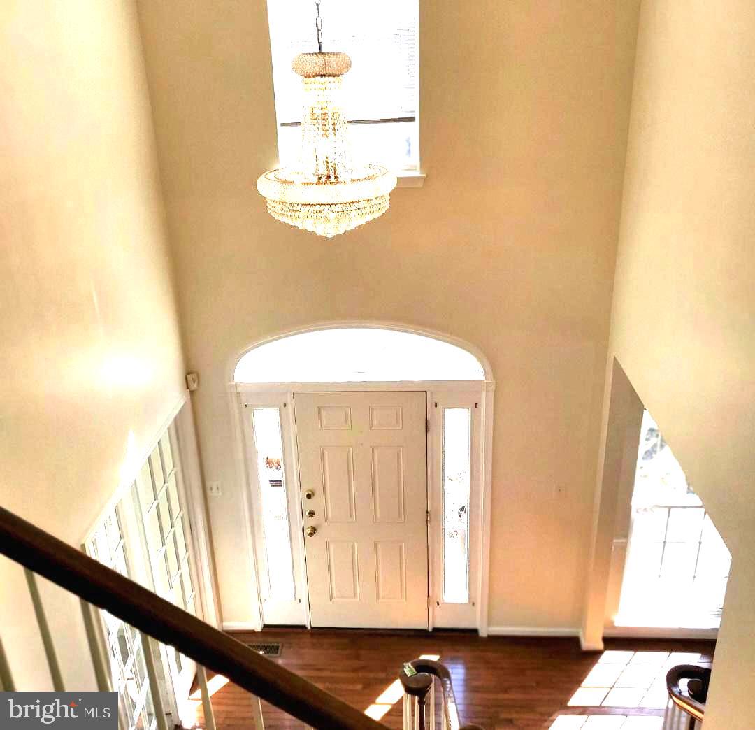 CHARLES CROSSING - Residential Lease