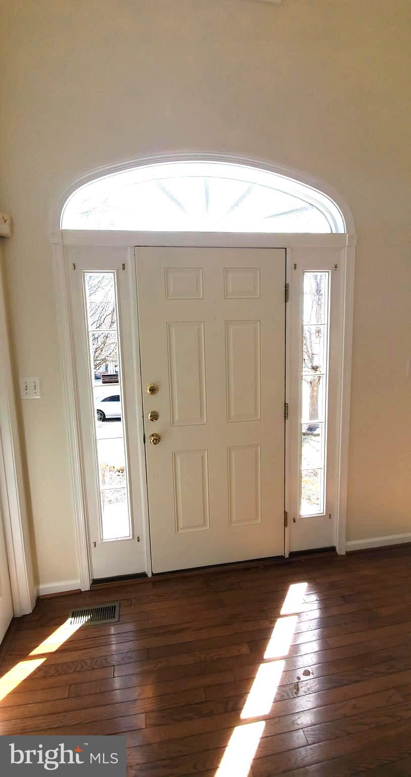 CHARLES CROSSING - Residential Lease