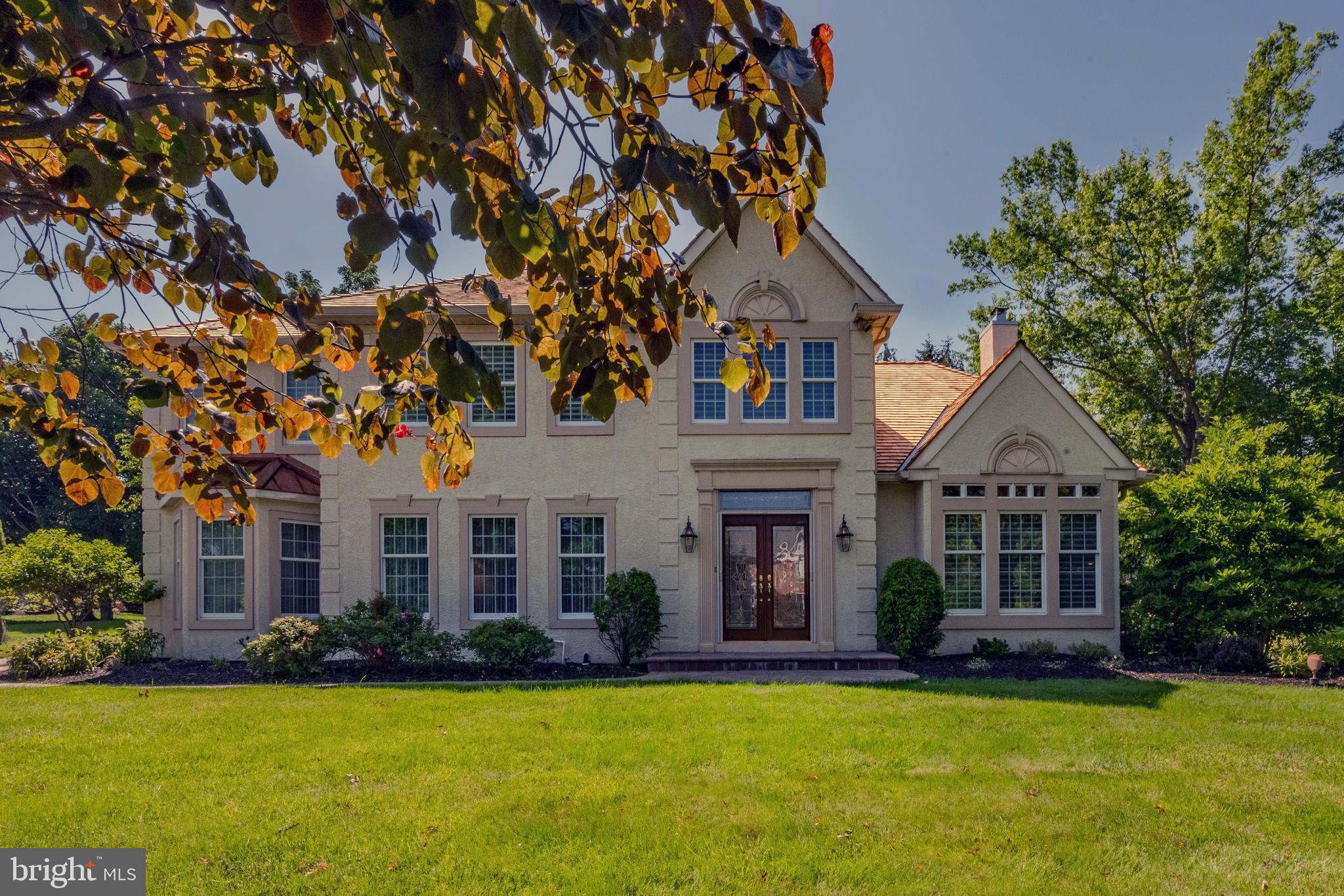285 RIDINGS WAY