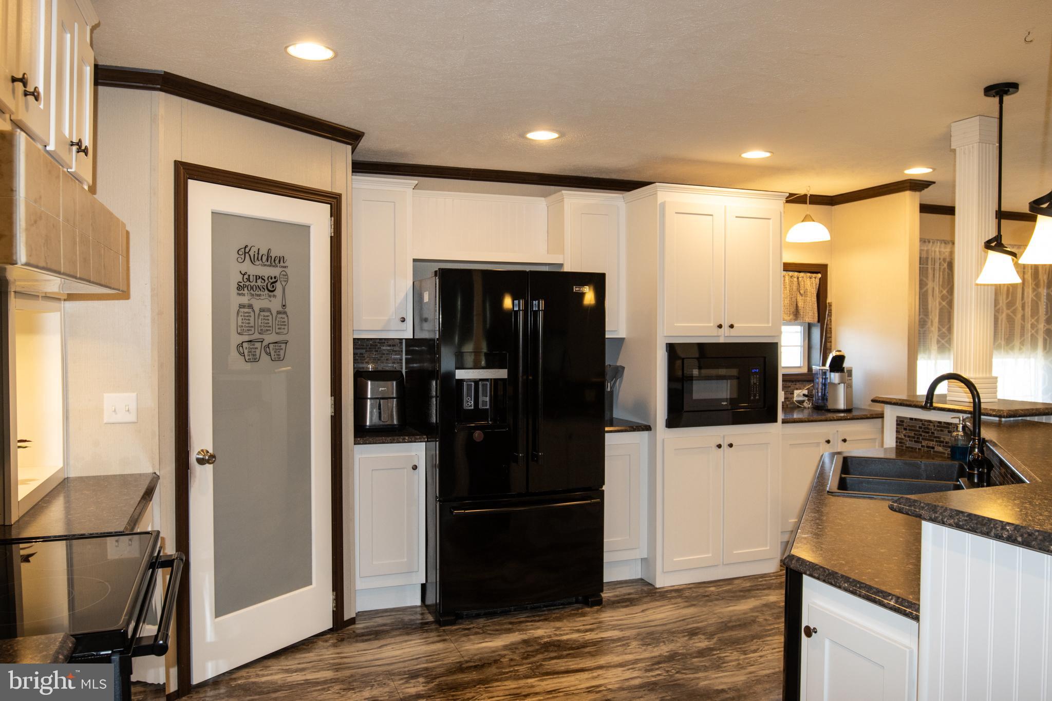 PALM CITY PARK - Residential