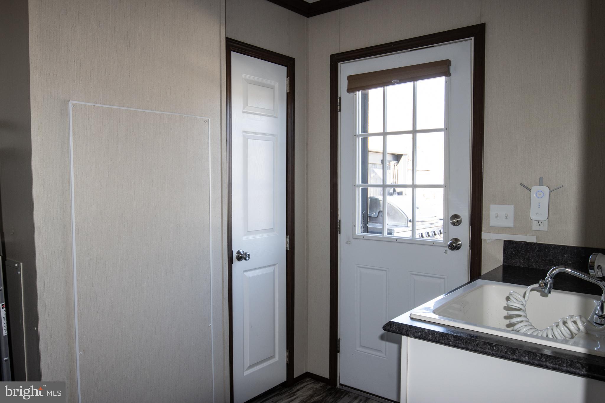 PALM CITY PARK - Residential