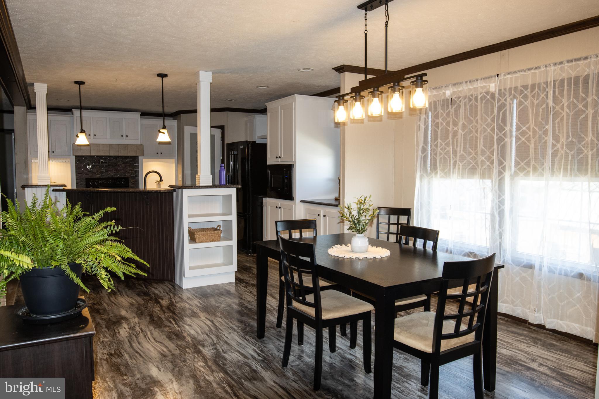 PALM CITY PARK - Residential