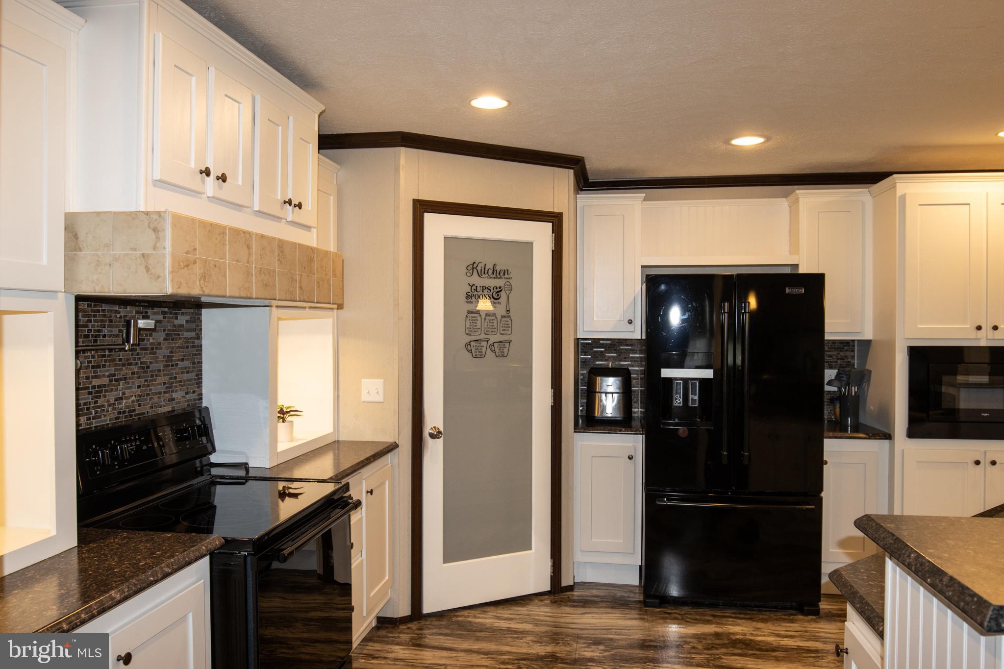 PALM CITY PARK - Residential