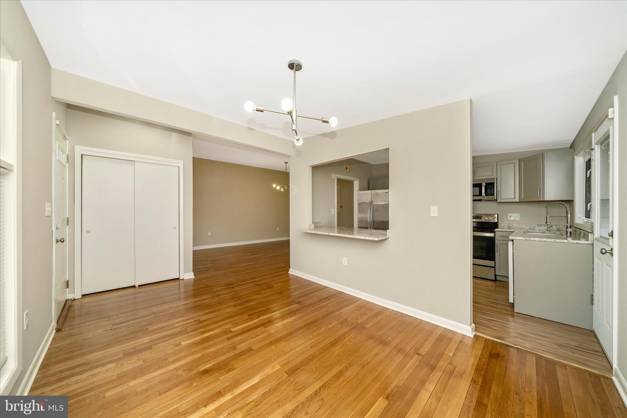 GLENMONT - Residential