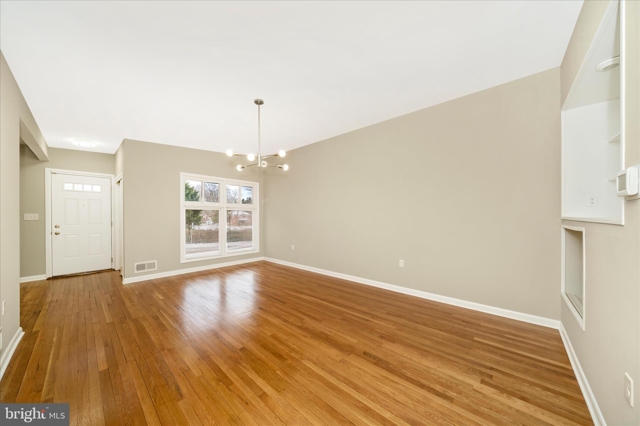 GLENMONT - Residential