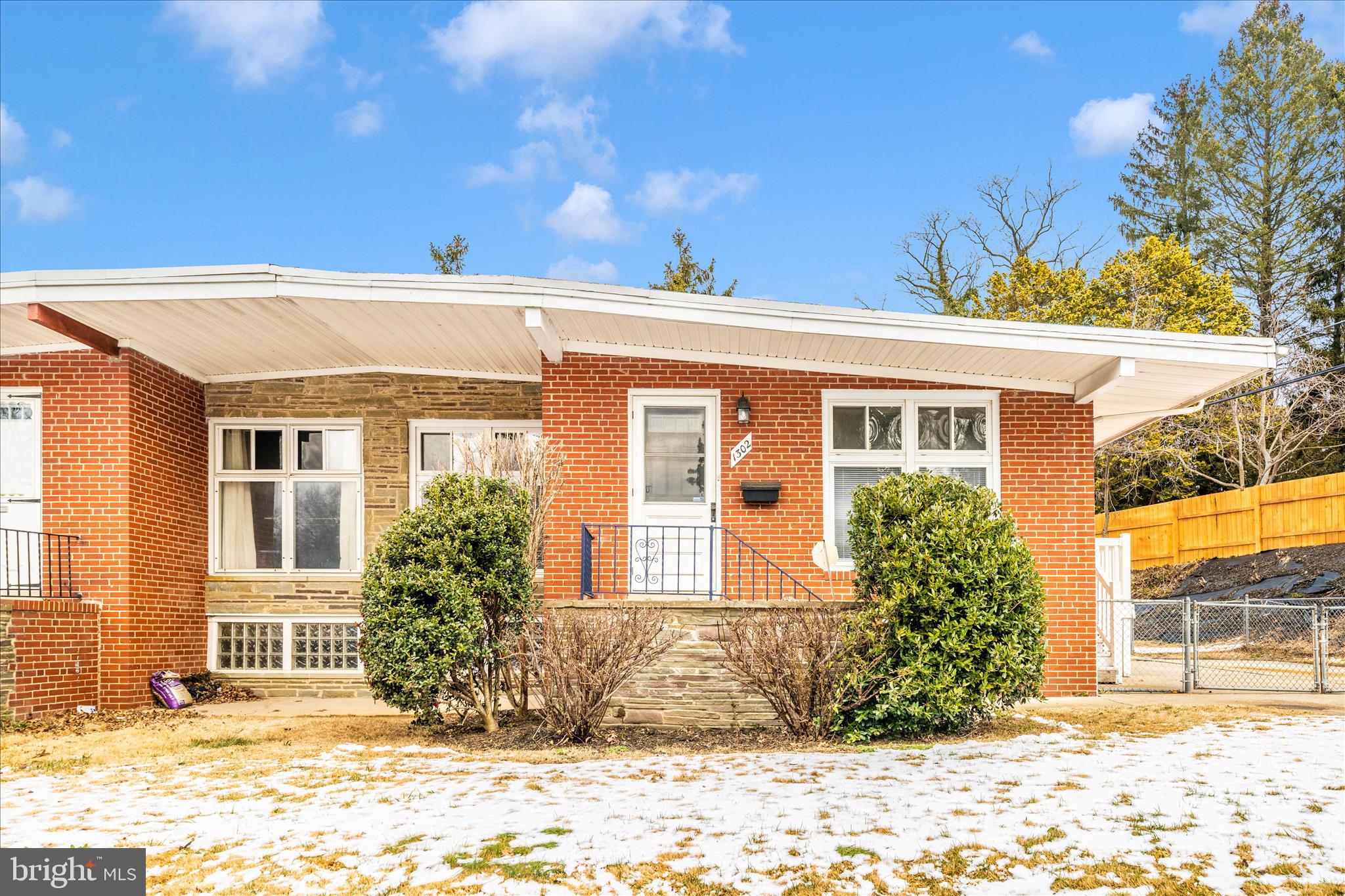 GLENMONT - Residential