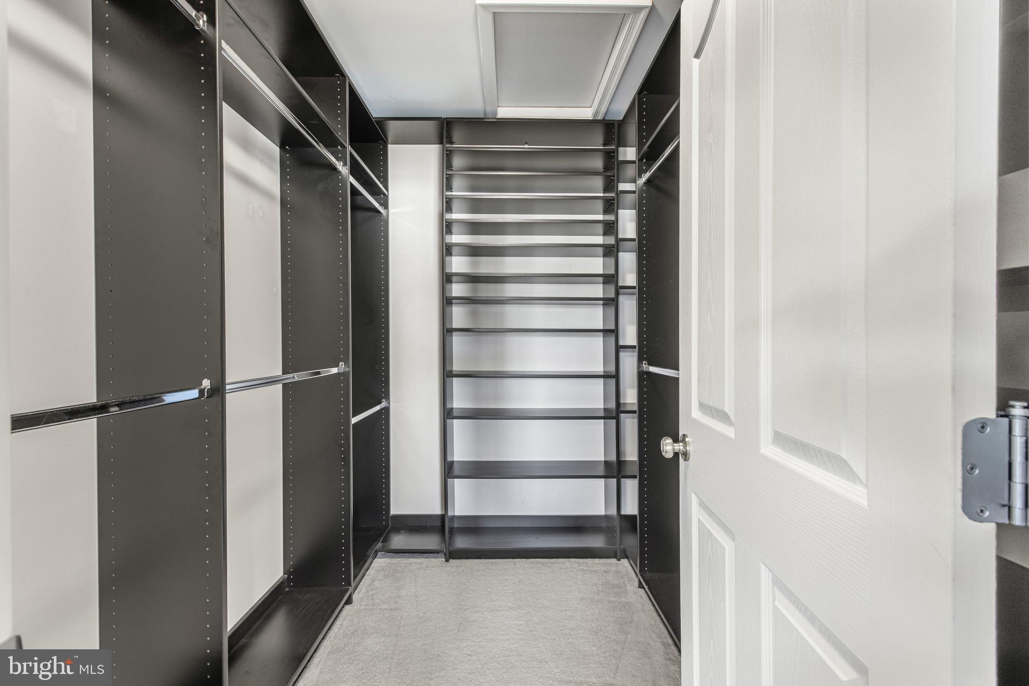 WILLOW OAK FARMS - Residential