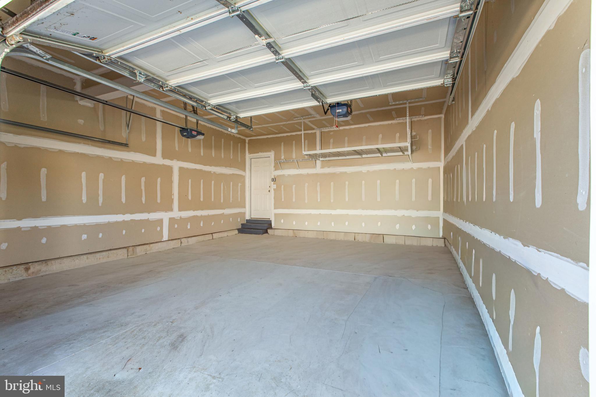 WILLOW OAK FARMS - Residential