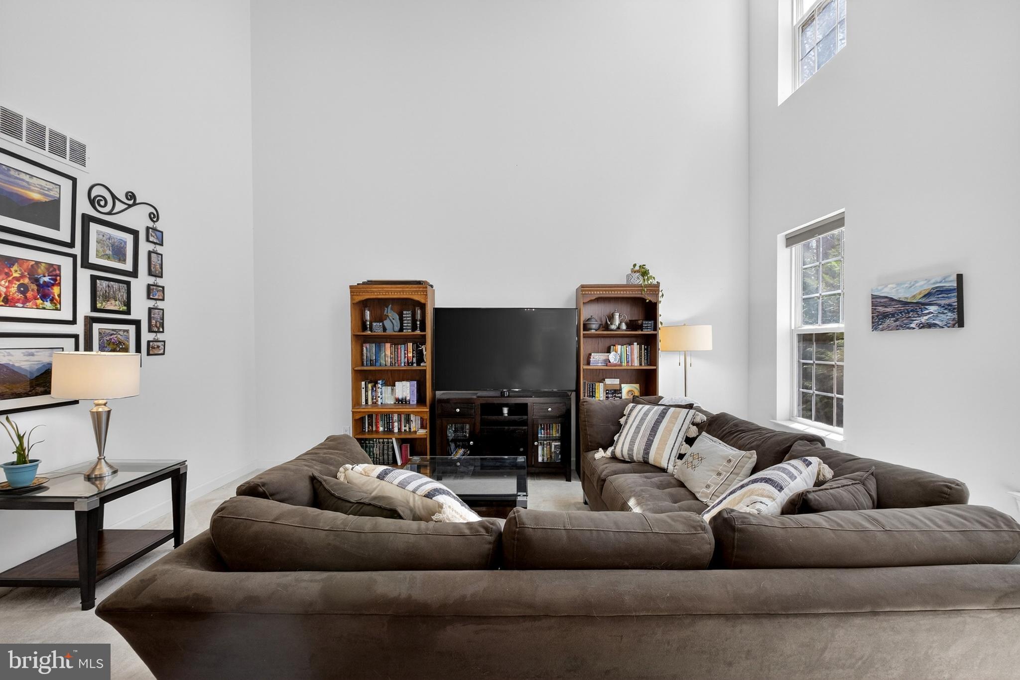 WILLOW OAK FARMS - Residential