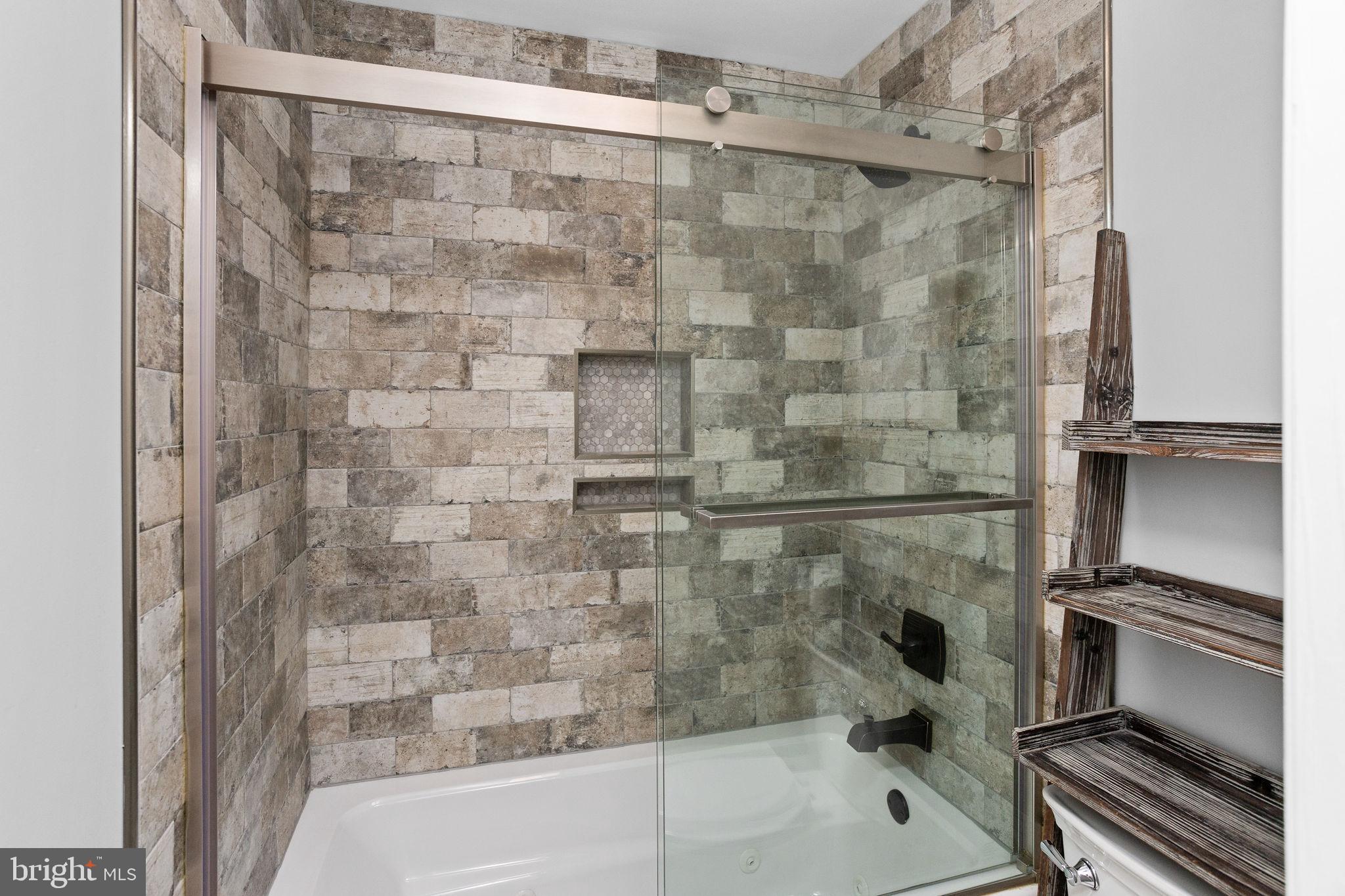 TIVOLI GARDEN ESTATE - Residential