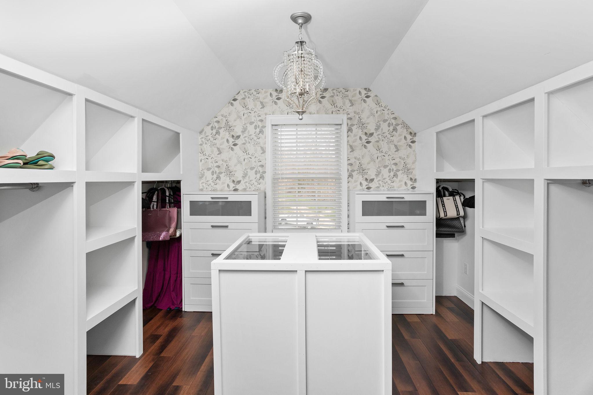 TIVOLI GARDEN ESTATE - Residential