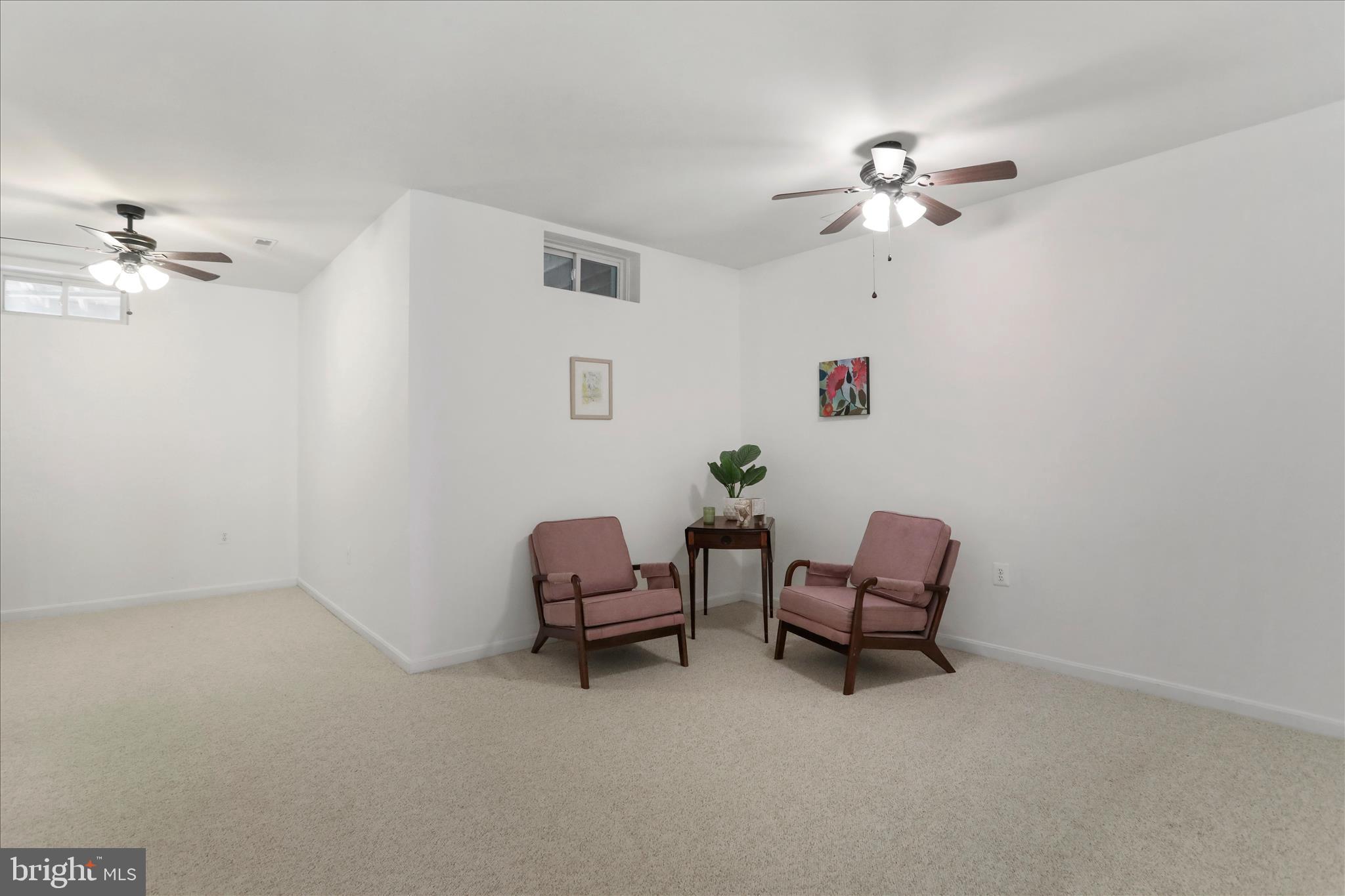 COLONIAL HILLS - Residential