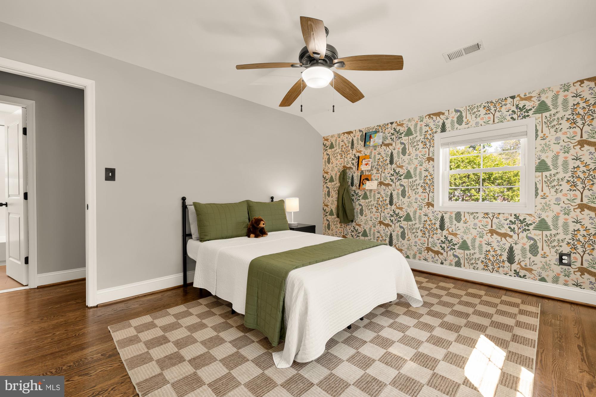 BON AIR - Residential