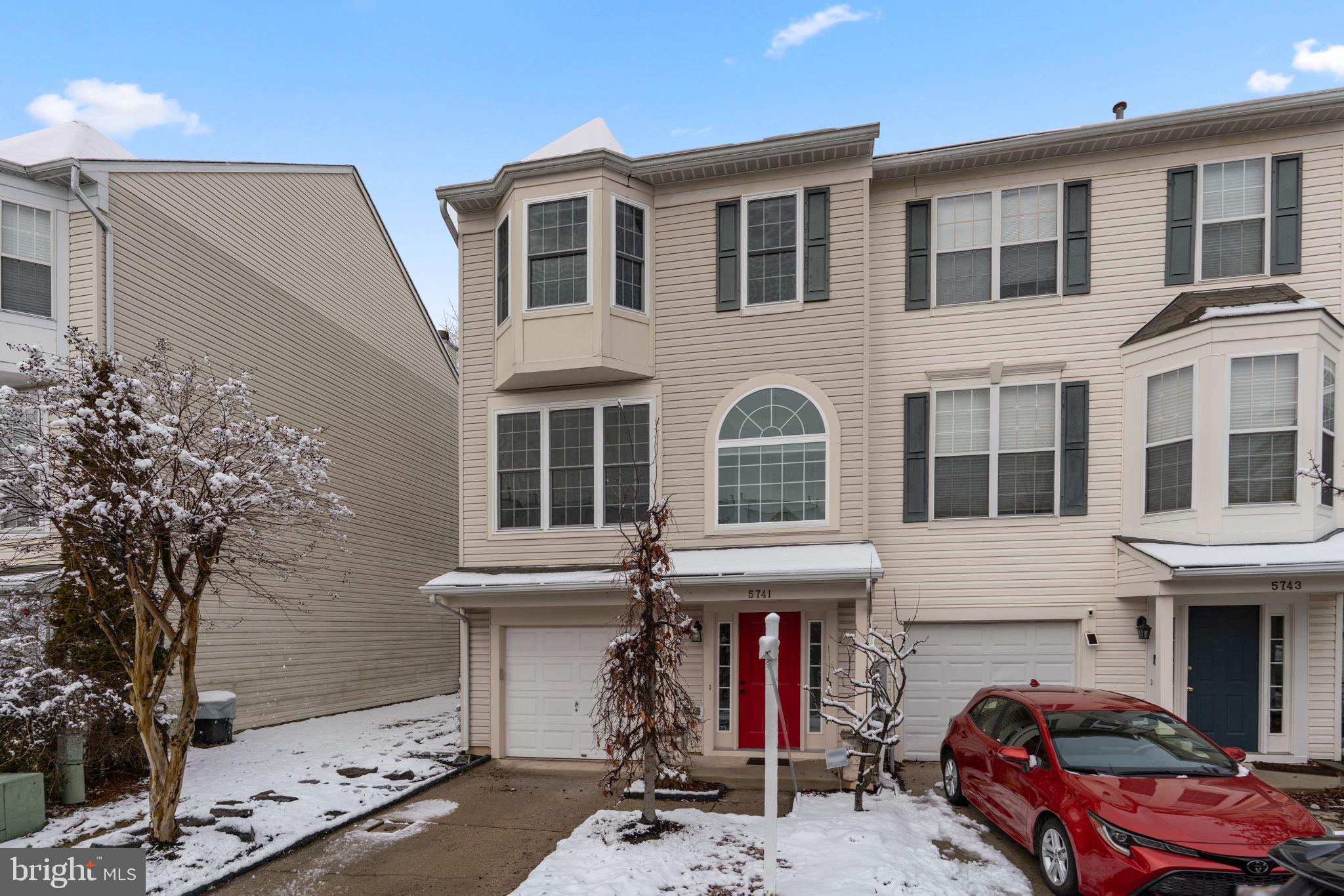 MONTGOMERY TOWNSHIP - Residential