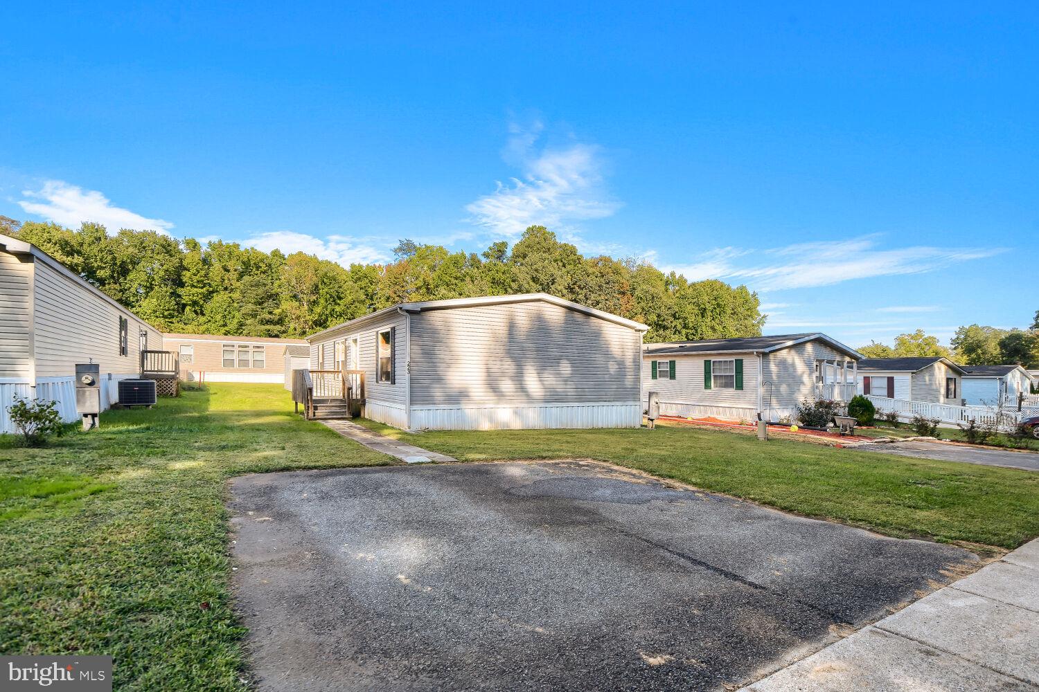 223 FOREST GREEN ROAD