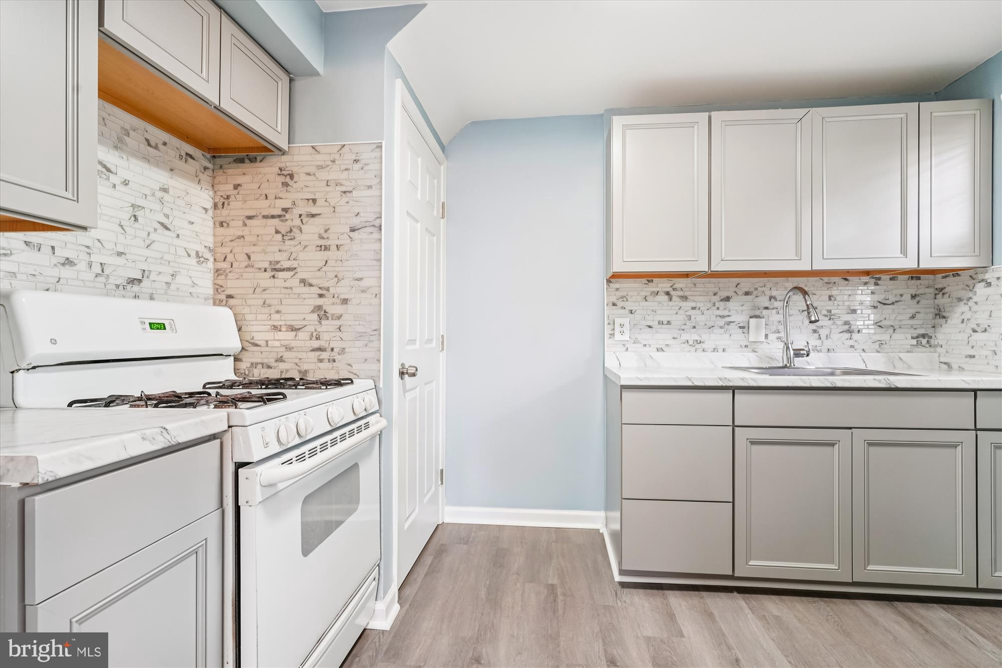 DEER PARK HEIGHTS-ADDN - Residential