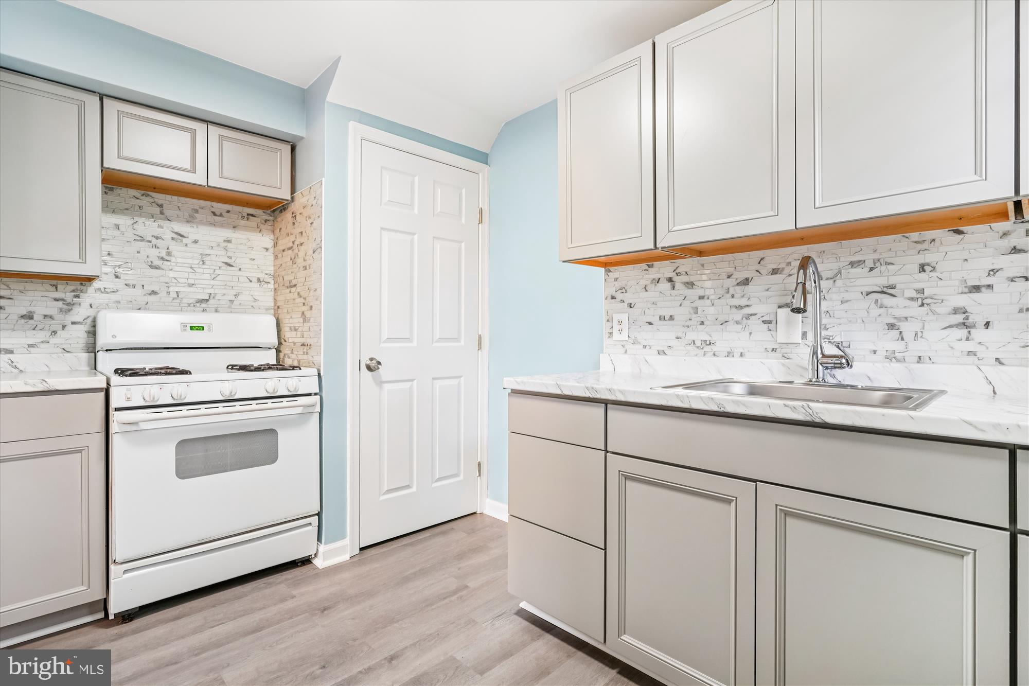 DEER PARK HEIGHTS-ADDN - Residential