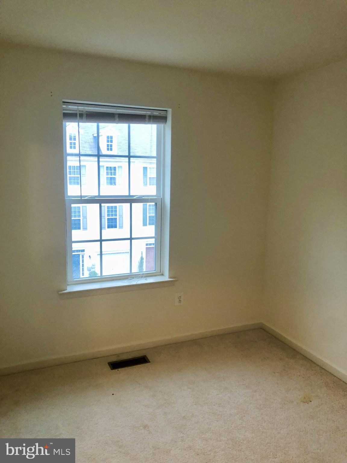 SEVERN - Residential Lease