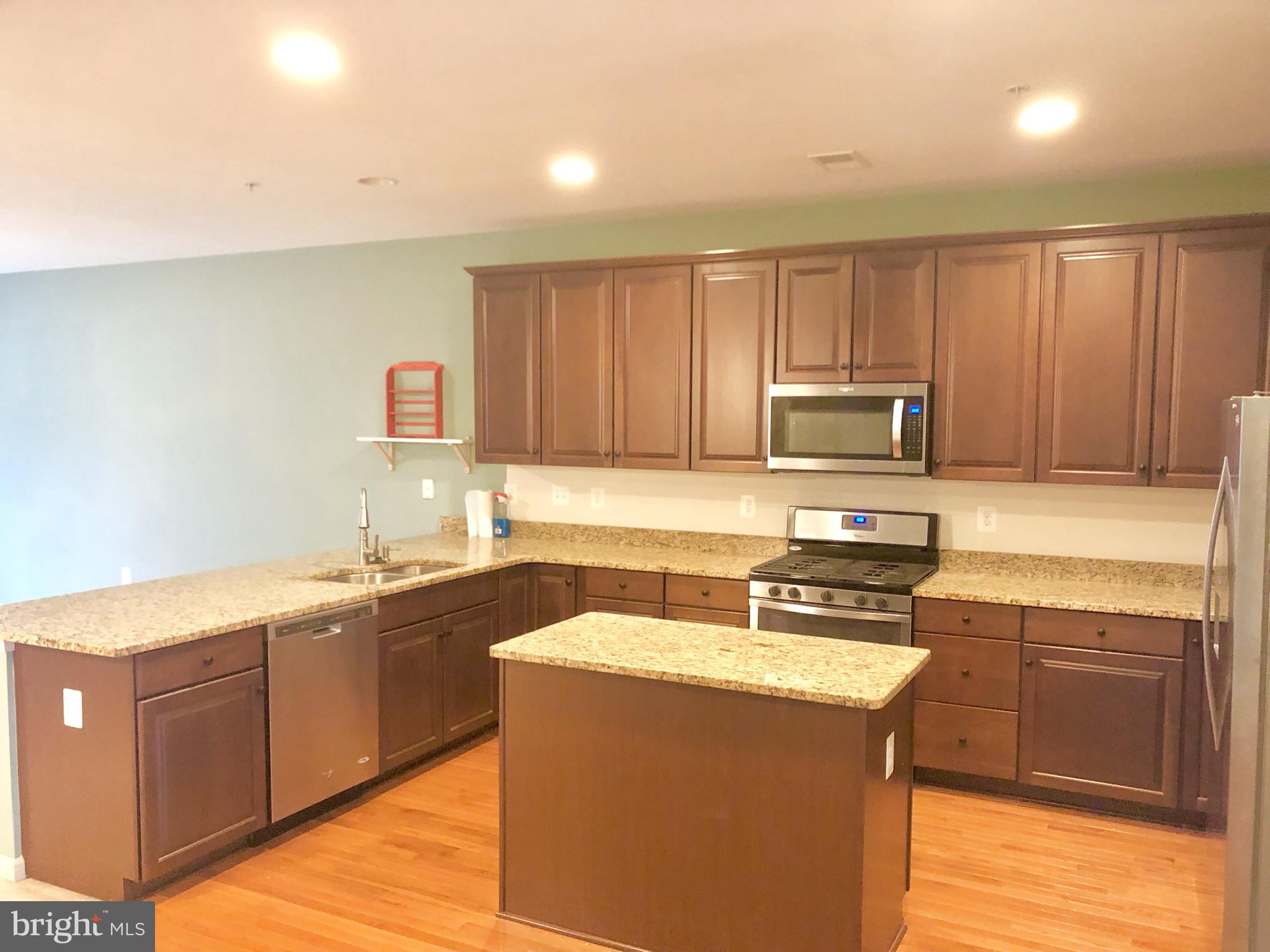 SEVERN - Residential Lease