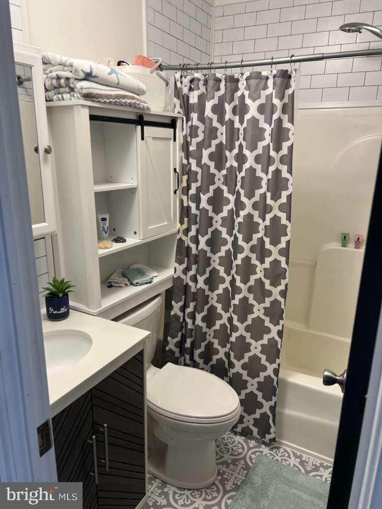 WHITE HOUSE BEACH - Residential