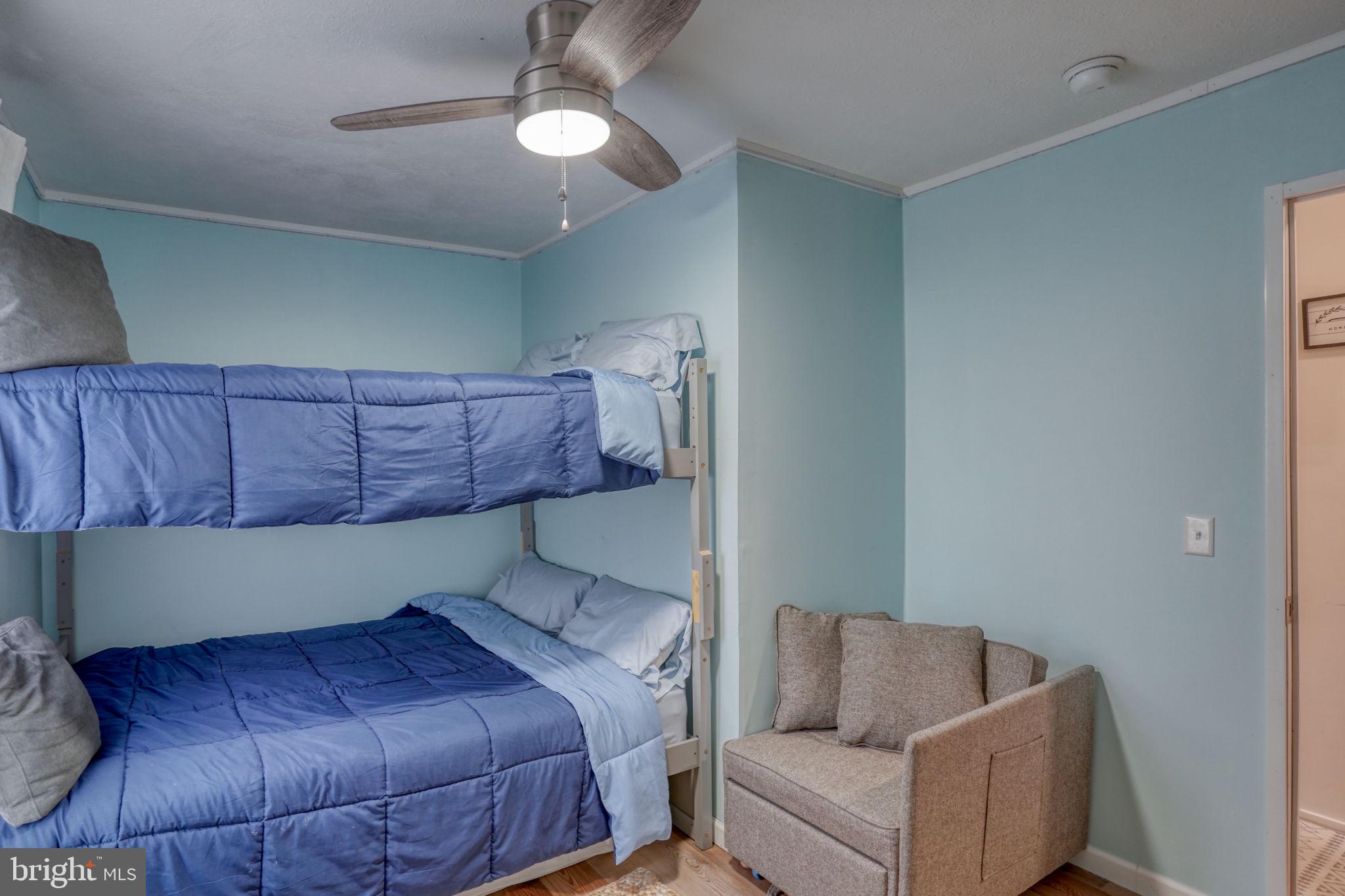 WHITE HOUSE BEACH - Residential