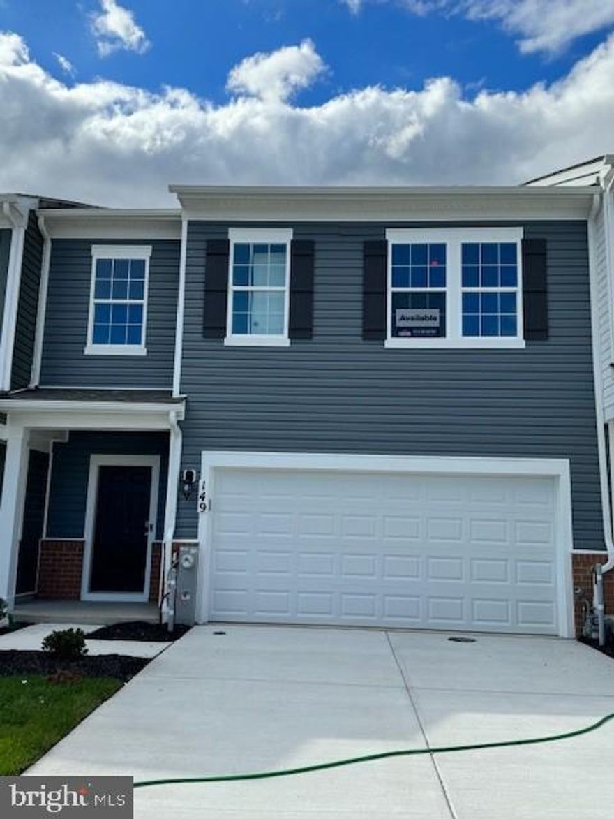  IMMEDIATE MOVE IN AVAILABLE!!  5.99% FHA & VA financing @ 30 year fixed (For qualified buyers with DHI Mortgage)
With our Crofton Floorplan, you’ll live very much like a single-family home inside but still have an affordable spacious 2313 Square Foot Townhome!  The Crofton radiates elegance by blending sophistication with a modern open floorplan. The first-floor features soaring 9 ft. ceilings, an Oversized kitchen with 42" cabinets, ample counter space also a spacious pantry.  In the main living area, the great room opens into the dining room and kitchen which boasts a large island, ideal for entertaining family and friends. Upstairs is a dream! The elegance of the King-Sized Primary Bedroom is the perfect retreat, with a full double vanity bathroom and Huge walk-in closet. The 3 spacious secondary bedrooms will impress all who visit! A Double Vanity hall bath, which boasts a private bath/shower door and large 2nd floor laundry room bring it all together!   Take advantage of our flexible financing options with DR Horton Mortgage, which makes closing on your NEW home more affordable than ever. Let us show you the value of new construction and forget the costly repairs and maintenance of an older home, your new home includes a new home warranty, energy efficient options and so much more! The Preserve at Greenway Farm is nestled in the heart of Harford County and is conveniently located right off I-95 & Rt.40. This ideal centralized location makes the commute quick and easy to just about anywhere! Including Aberdeen Proving Ground, Downtown Havre de Grace and North or South of Baltimore.