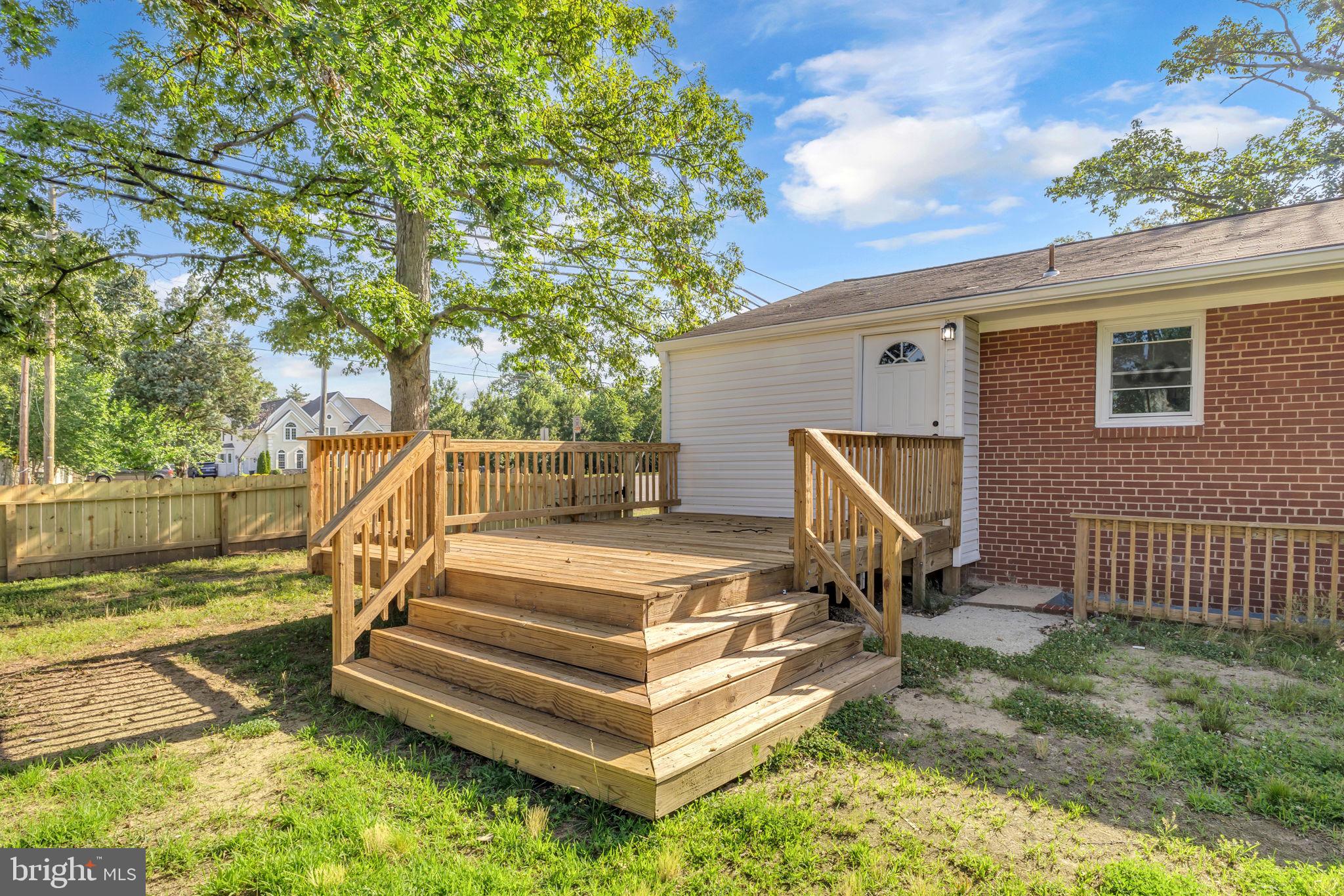 SPRINGFIELD FOREST - Residential