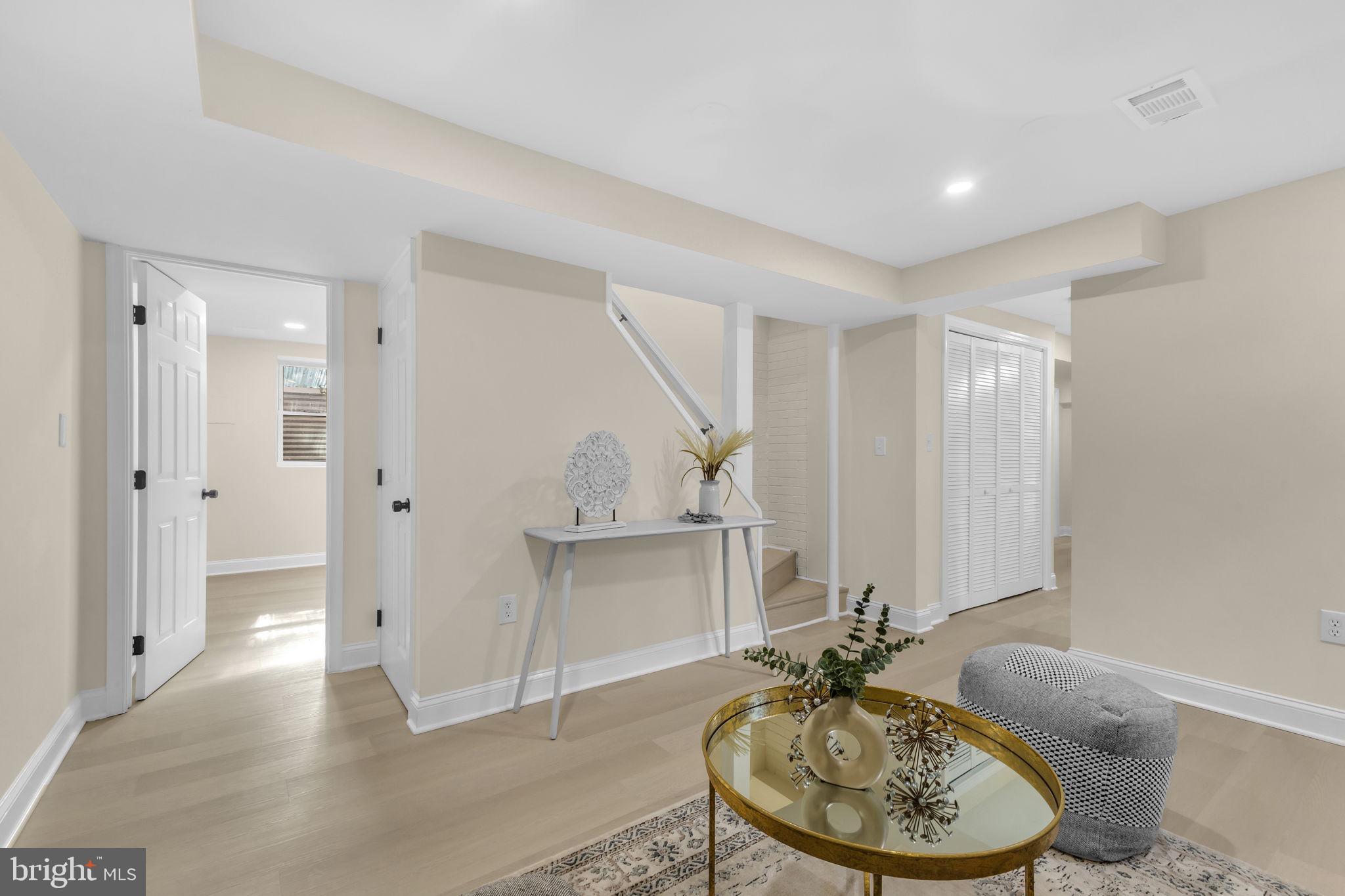 SPRINGFIELD FOREST - Residential