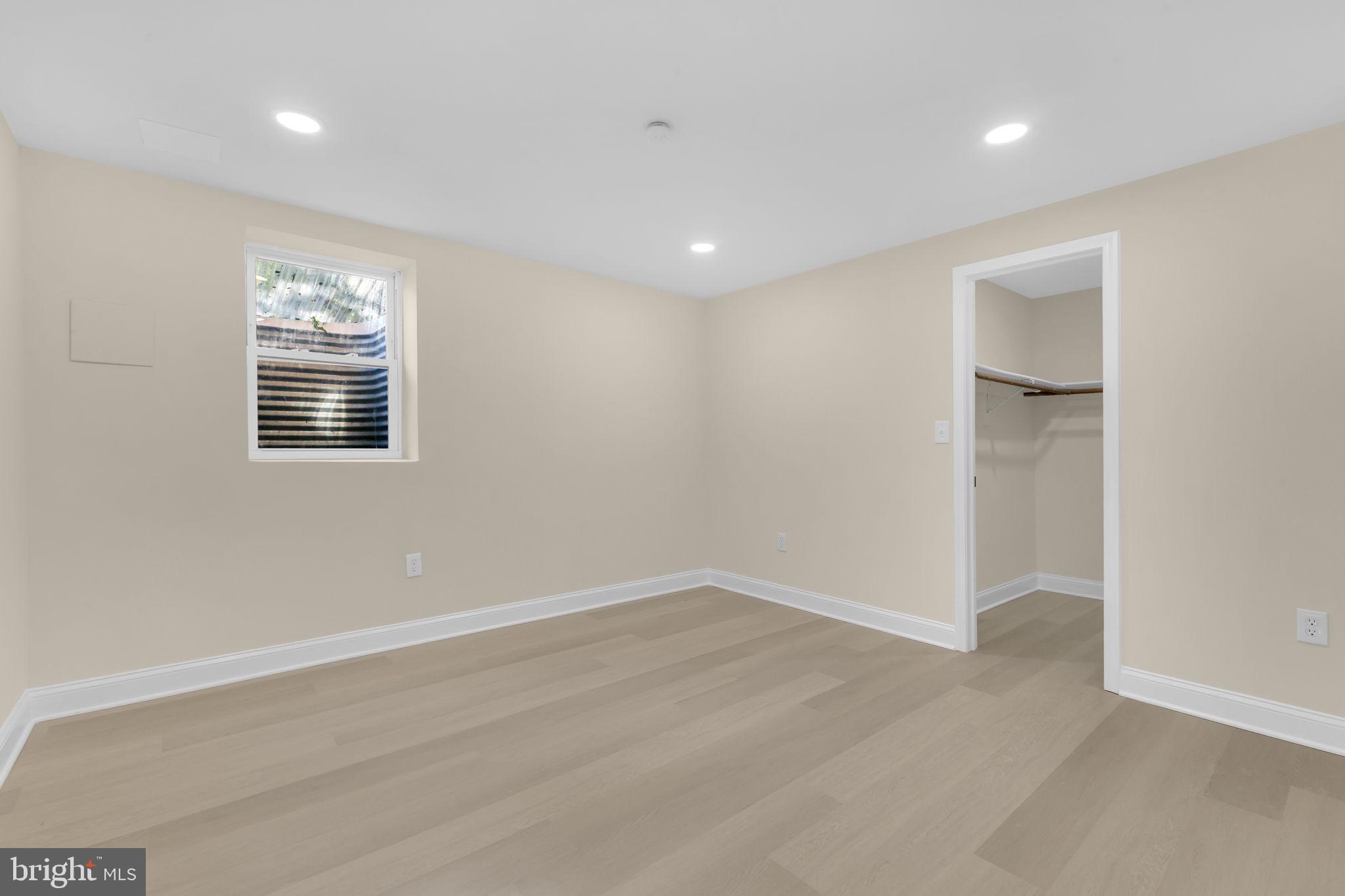 SPRINGFIELD FOREST - Residential