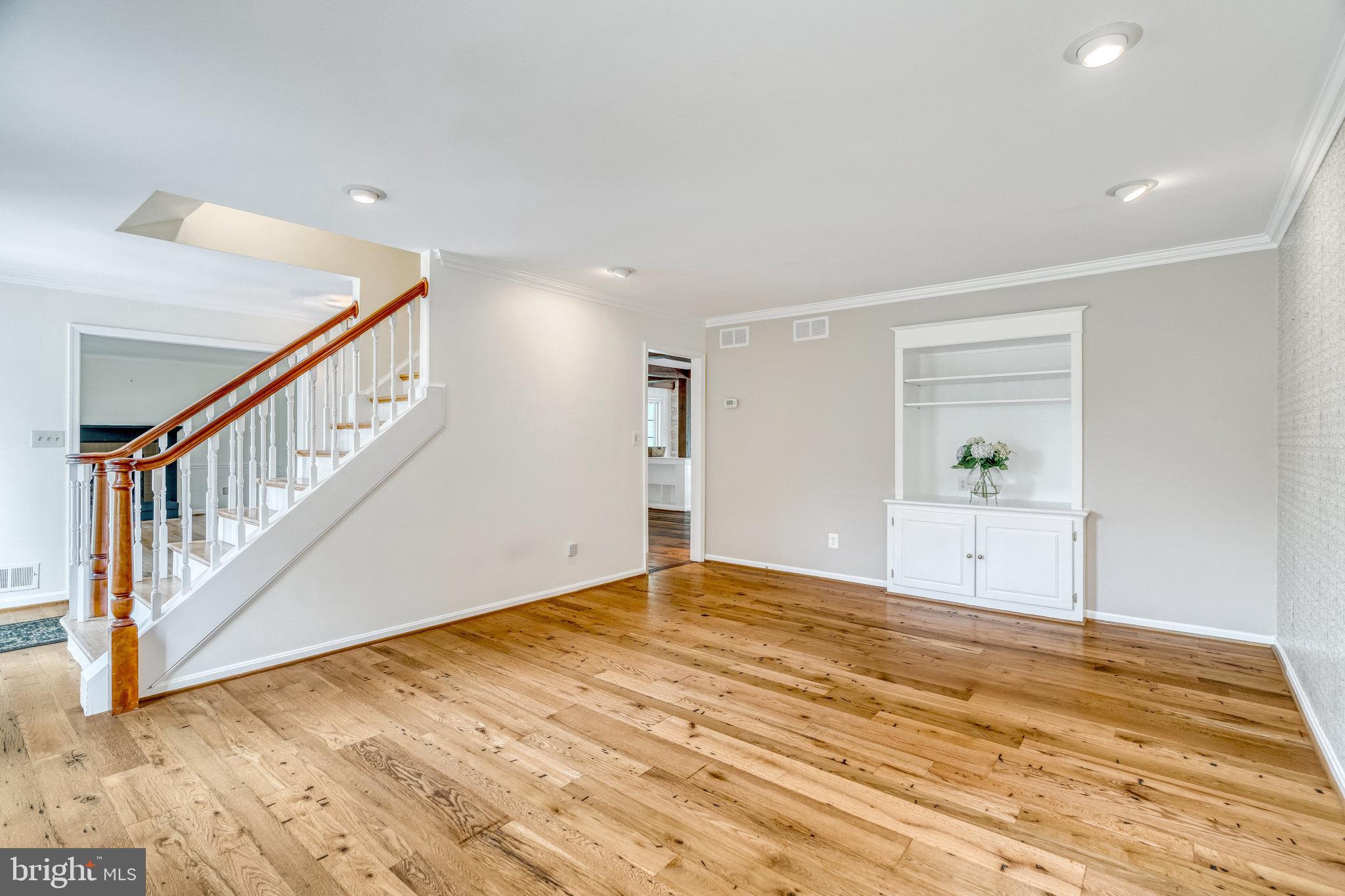 OLD MILL ESTATES - Residential