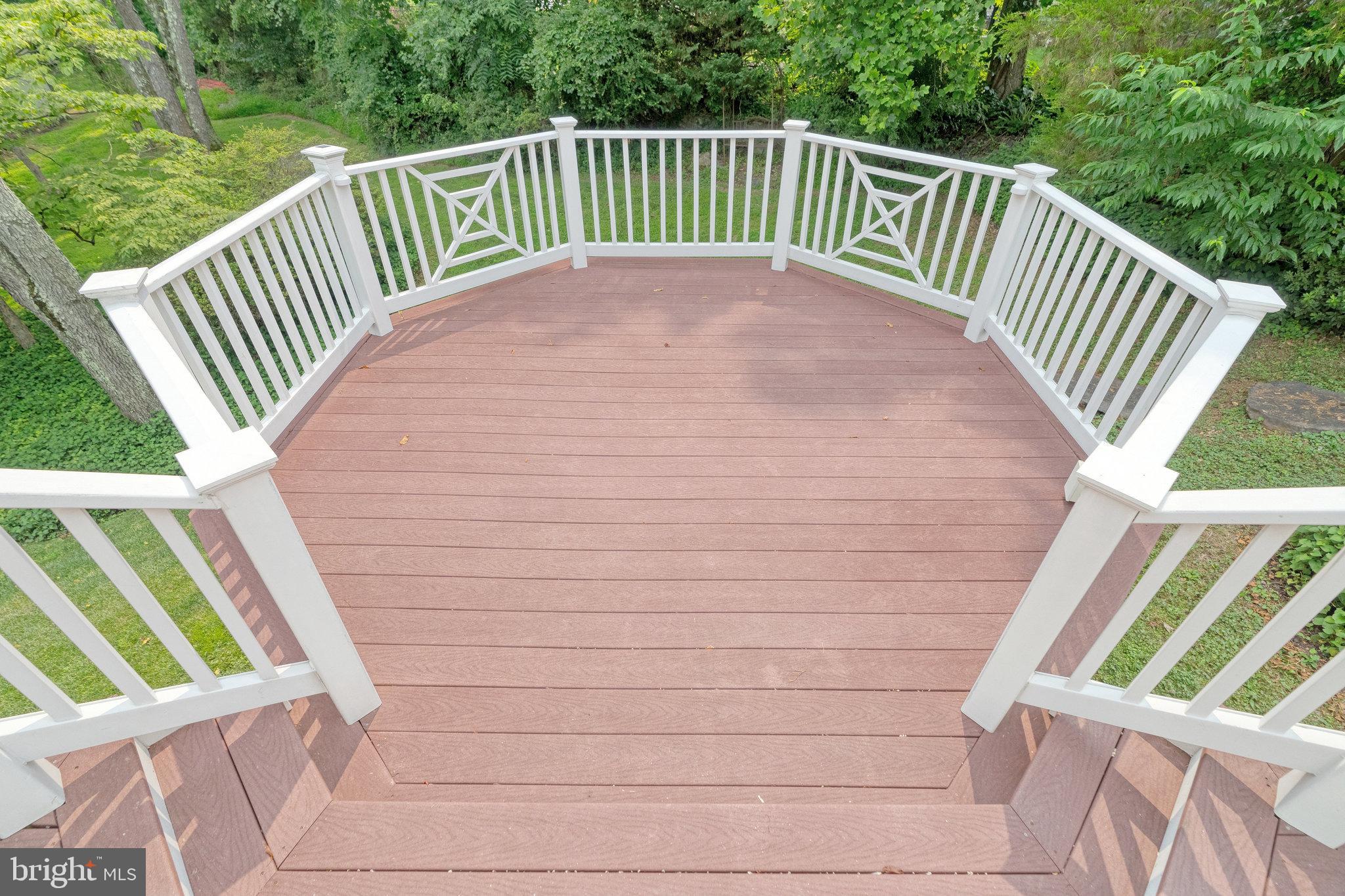 OLD MILL ESTATES - Residential