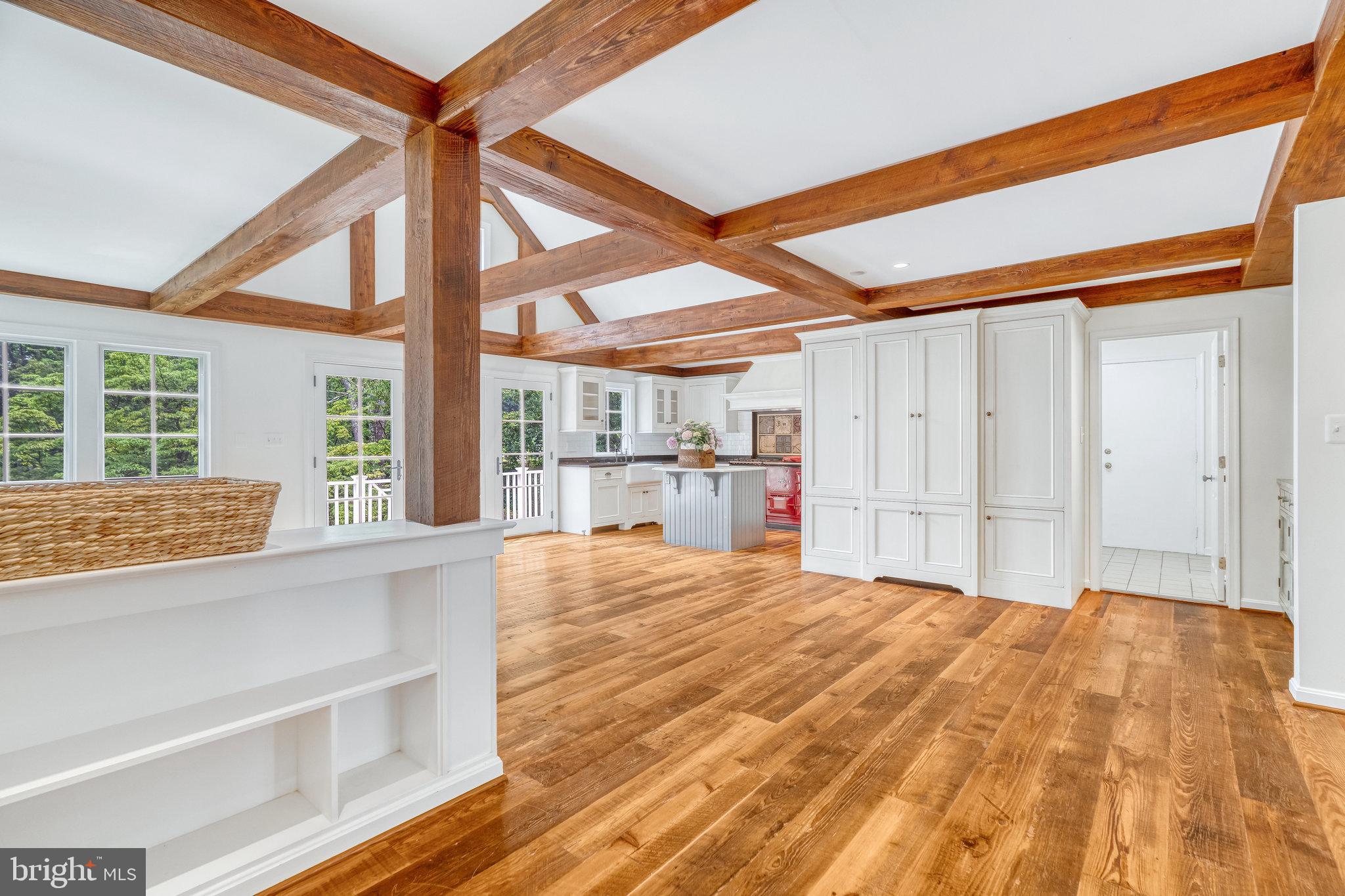 OLD MILL ESTATES - Residential