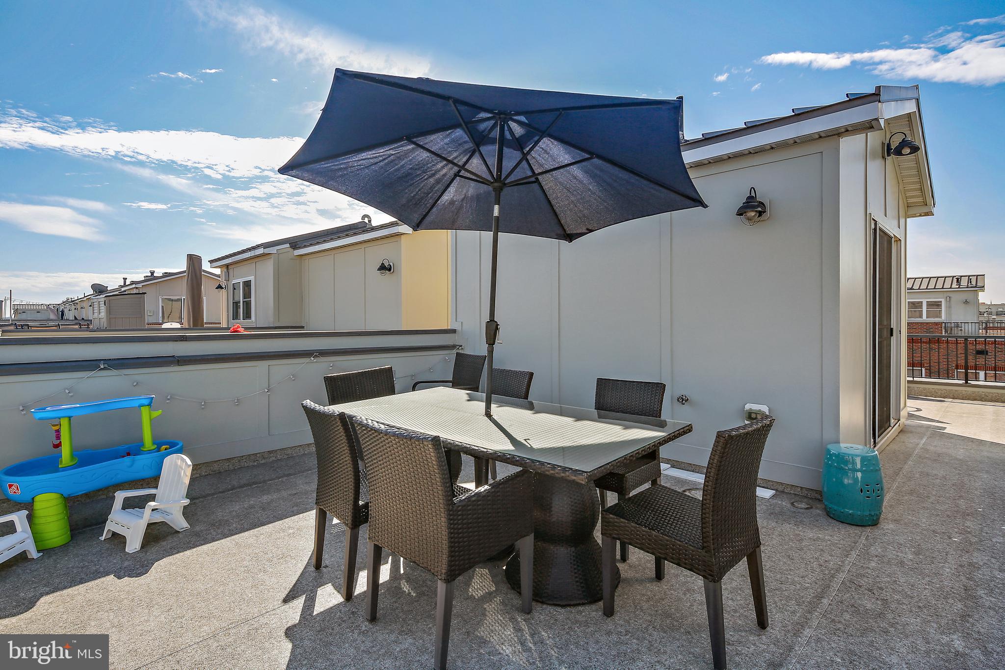 MCHENRY POINTE - Residential