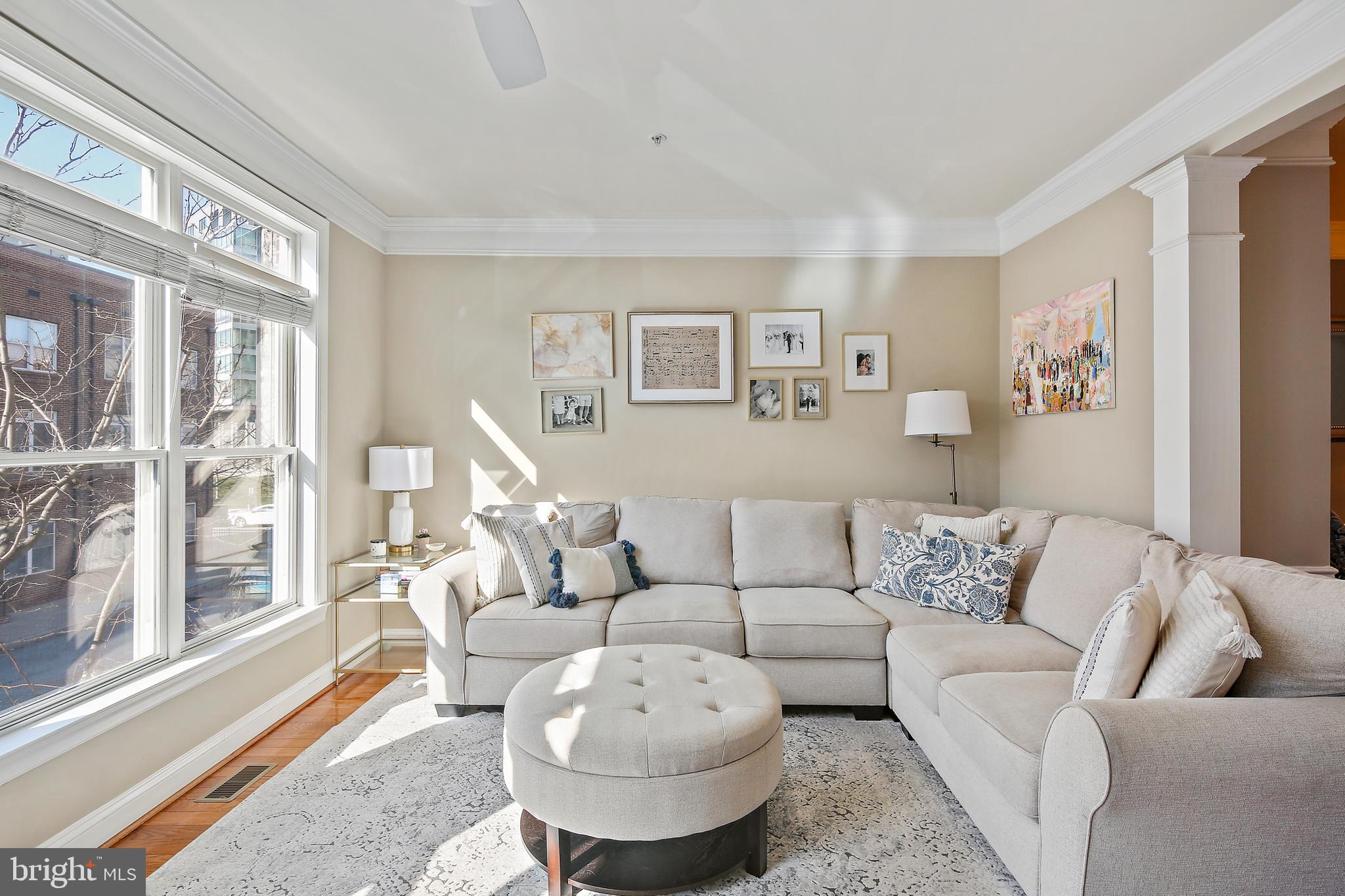 MCHENRY POINTE - Residential