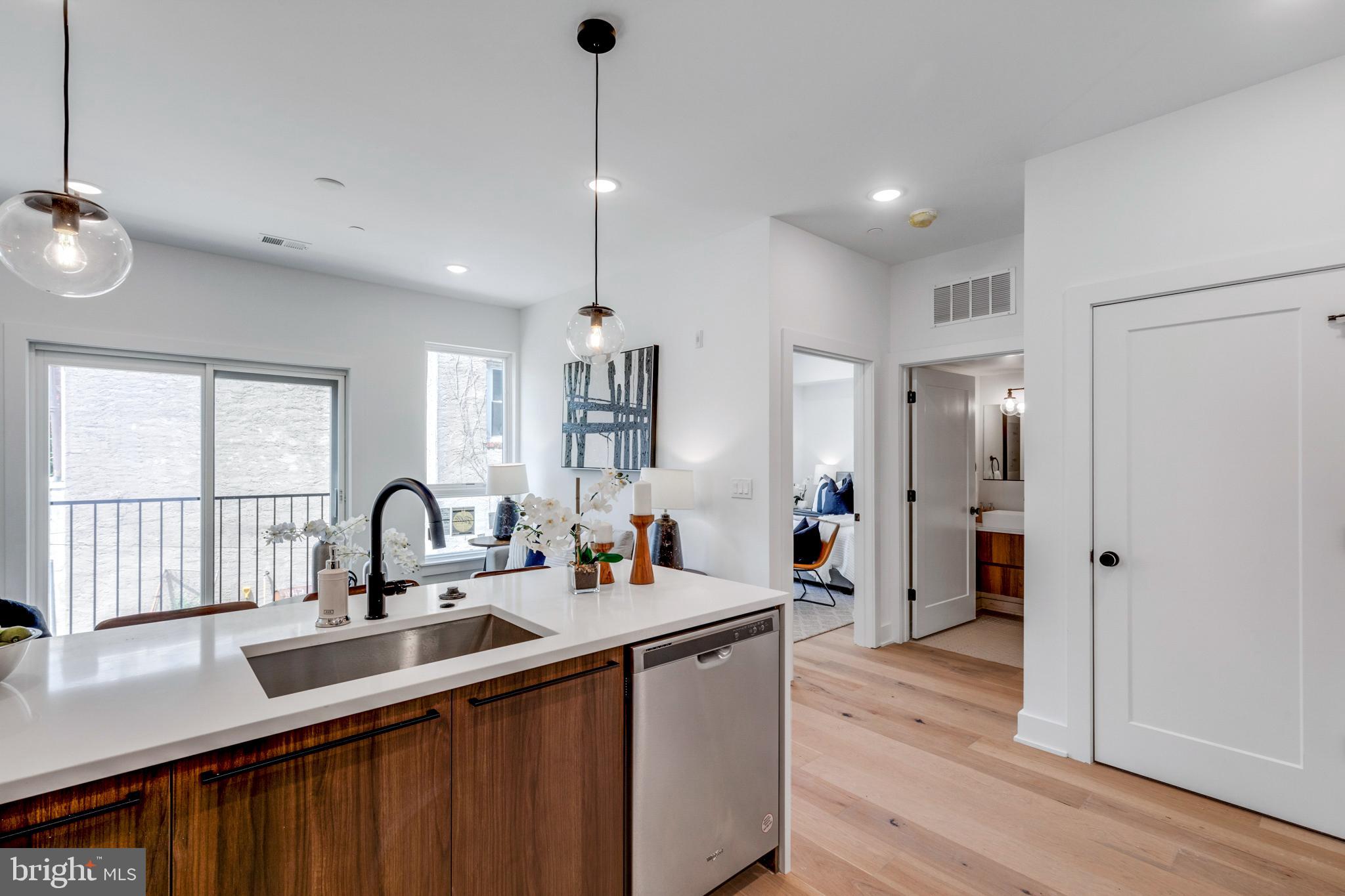 FRANCISVILLE - Residential Lease