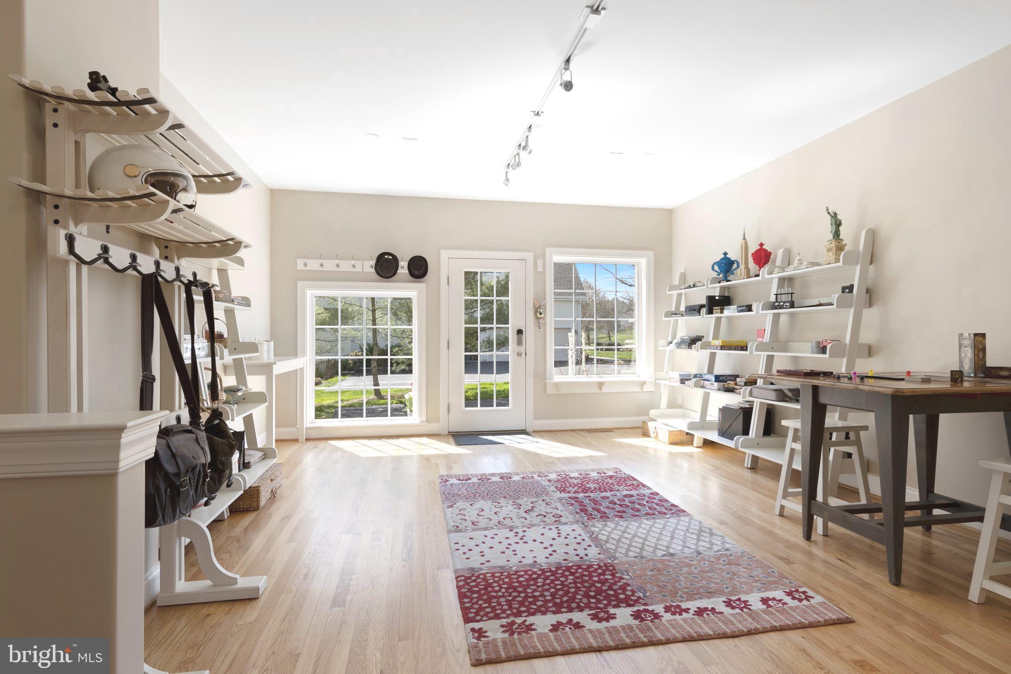 MIDDLETON GREENE - Residential